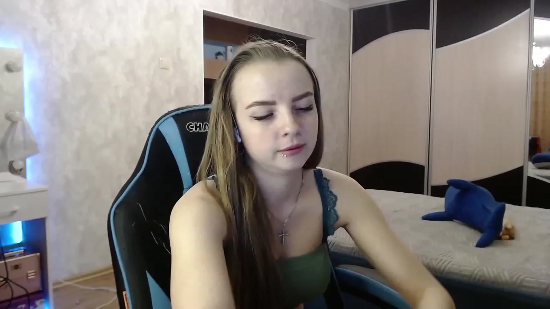 Gallery image thumbnail from Lio_noy's myfreecams stream on, 02/15/2024, 22:31 image 19 of 20