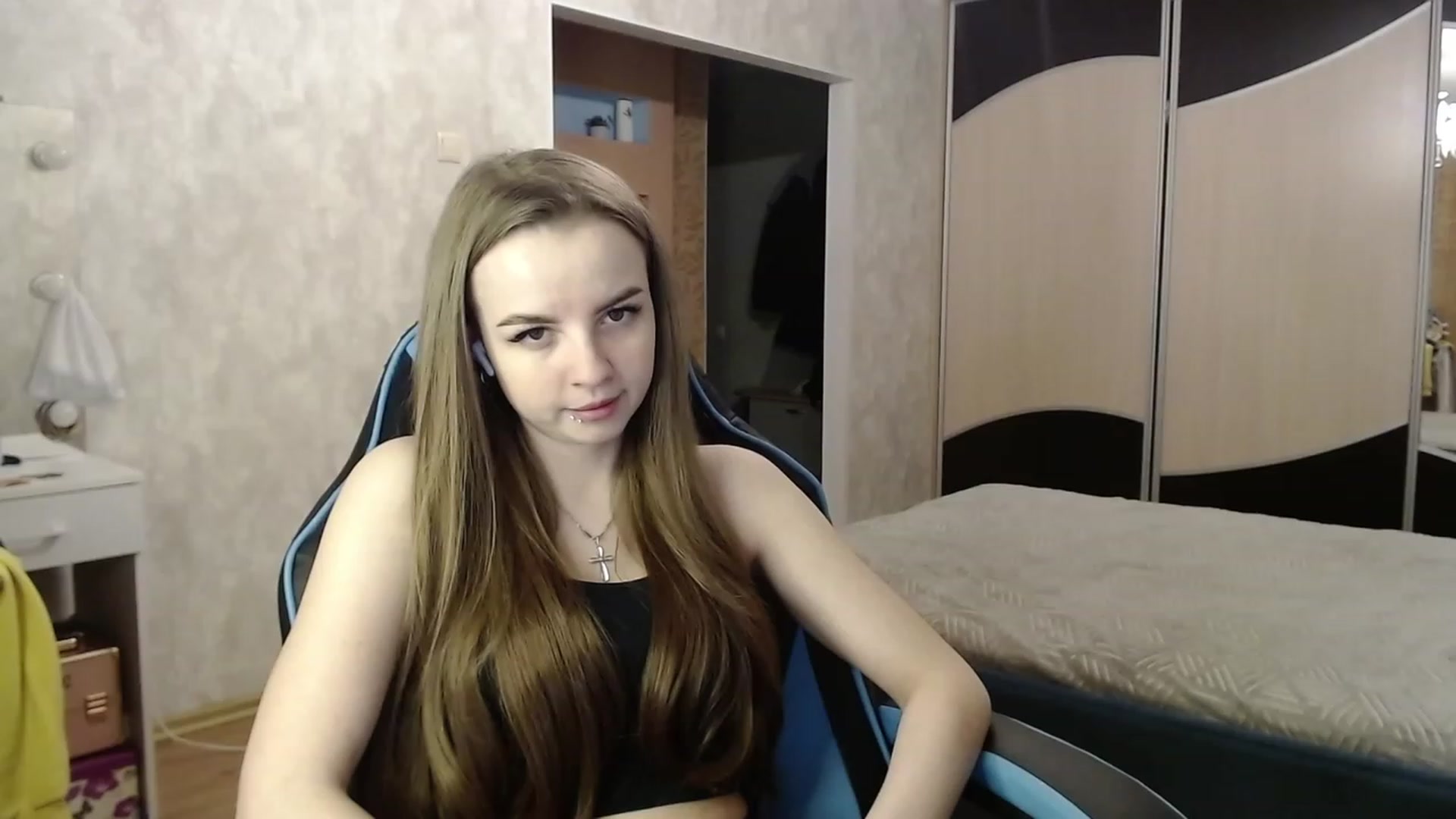 Gallery image thumbnail from Lio_noy's myfreecams stream on, 02/18/2024, 21:46 image 1 of 20