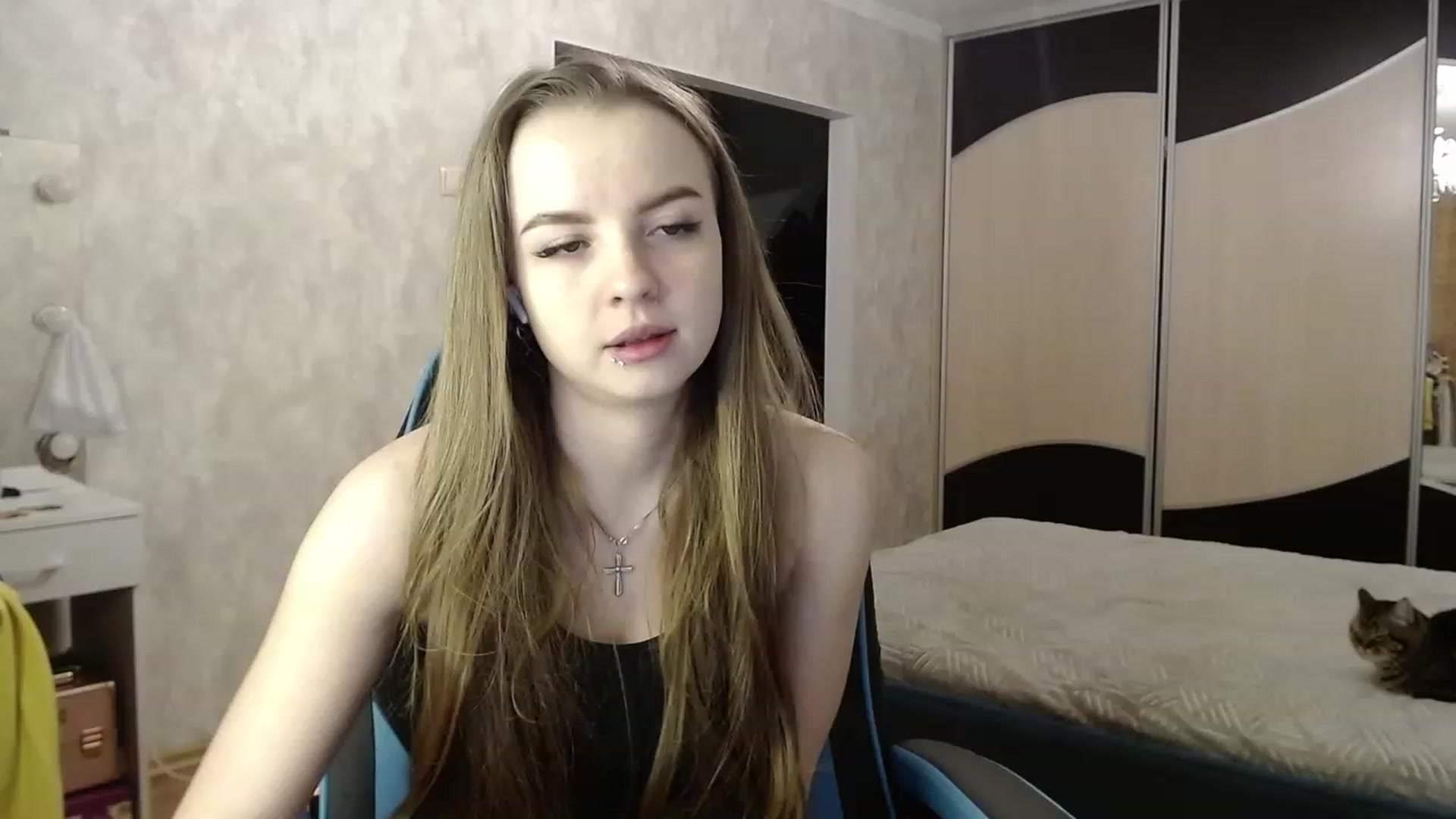 Gallery image thumbnail from Lio_noy's myfreecams stream on, 02/18/2024, 21:46 image 19 of 20