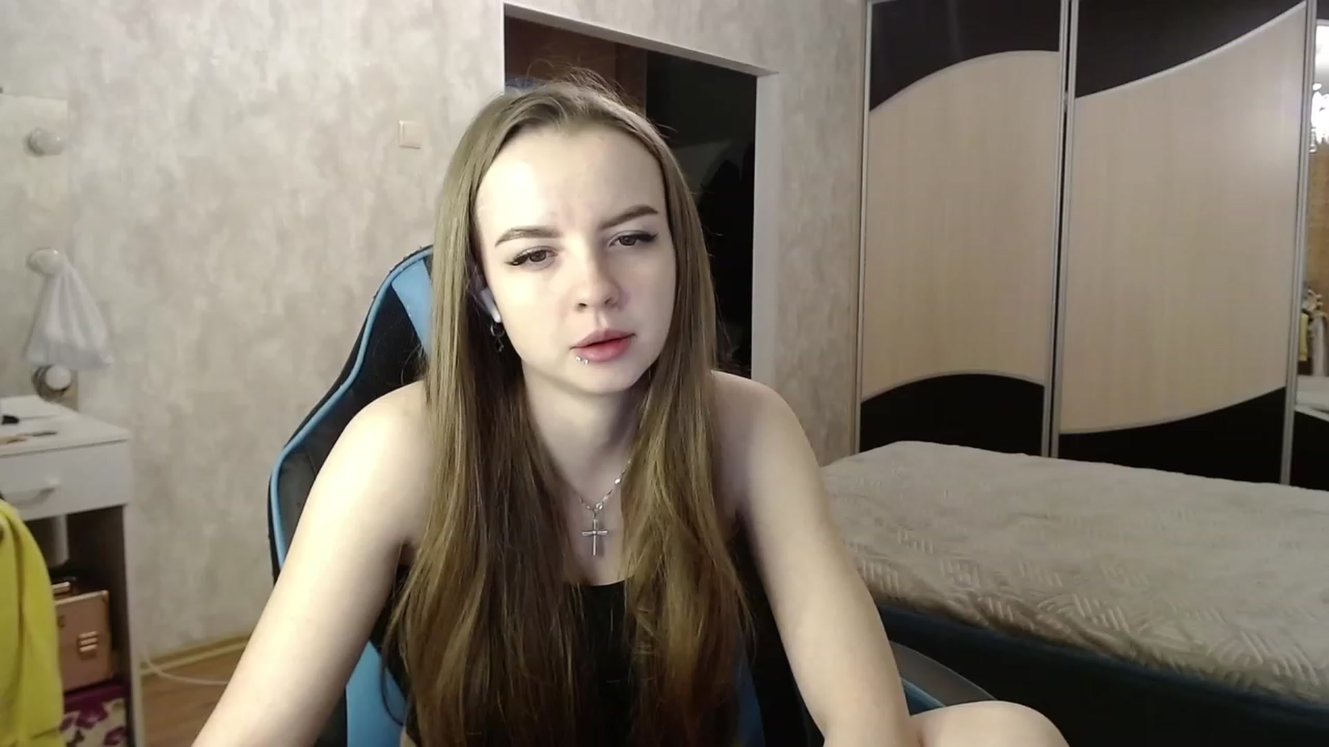 Gallery image thumbnail from Lio_noy's myfreecams stream on, 02/18/2024, 21:46 image 11 of 20