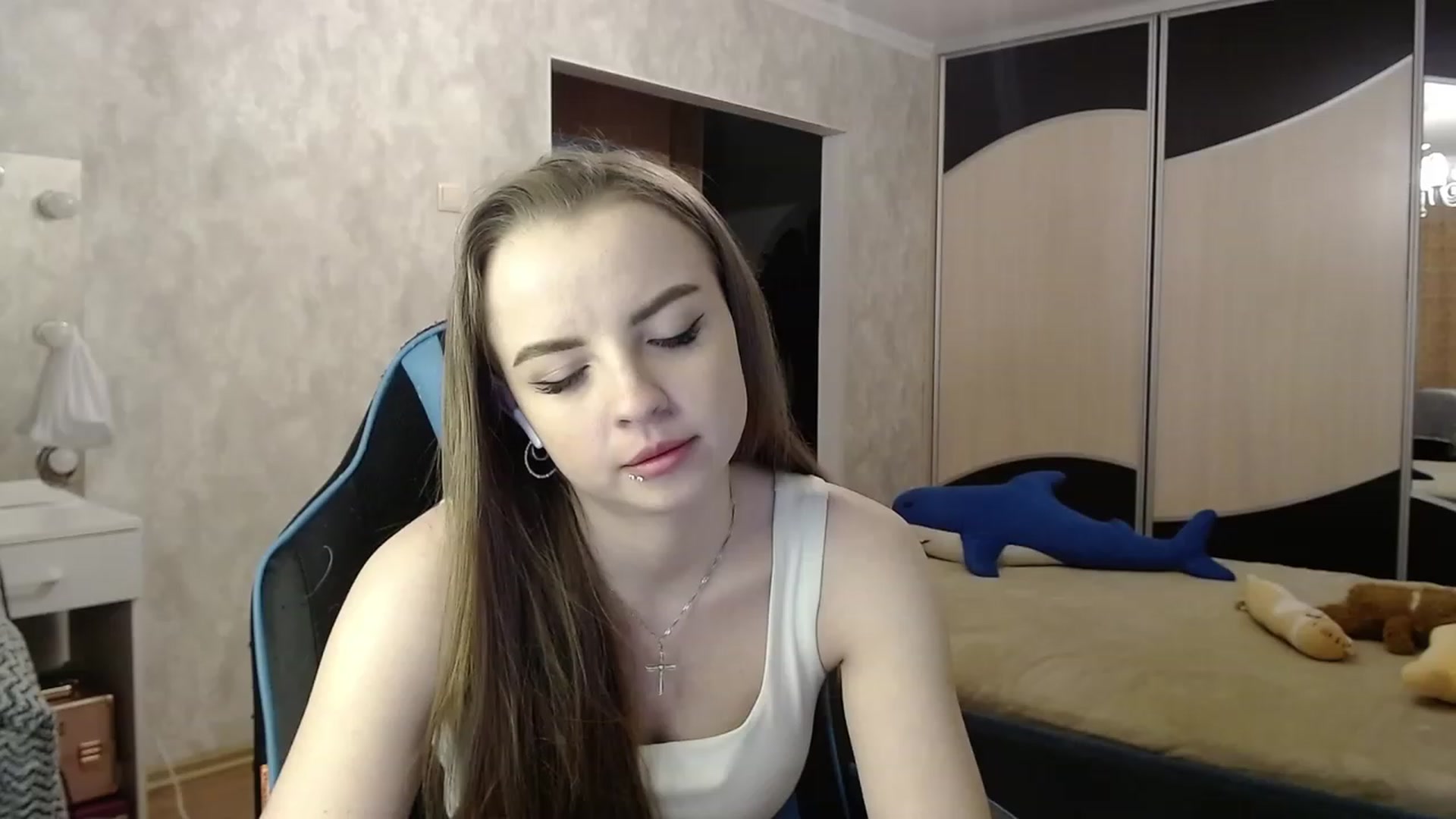 Gallery image thumbnail from Lio_noy's myfreecams stream on, 02/21/2024, 24:38 image 10 of 20