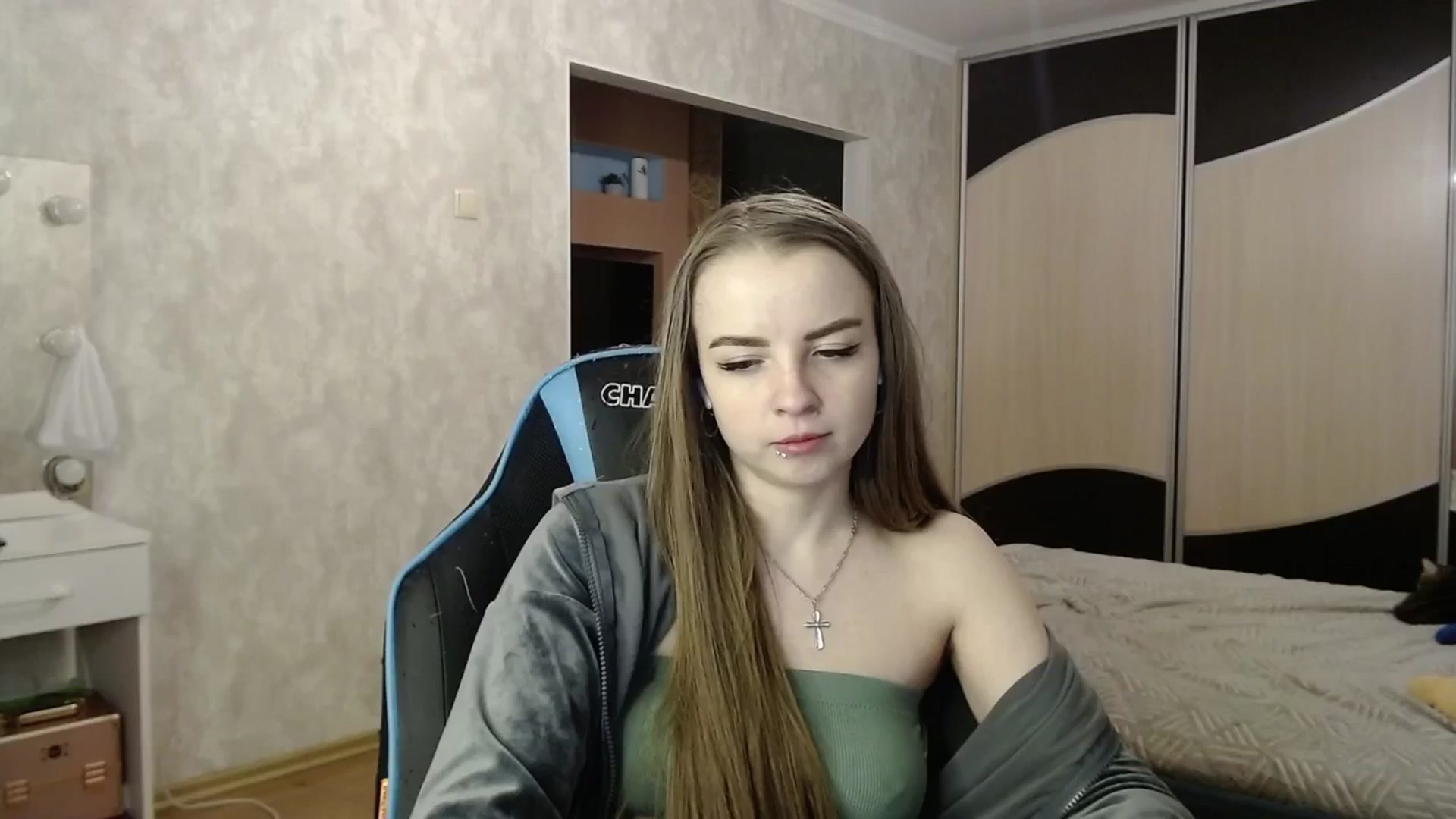 Gallery image thumbnail from Lio_noy's myfreecams stream on, 02/25/2024, 02:34 image 8 of 20