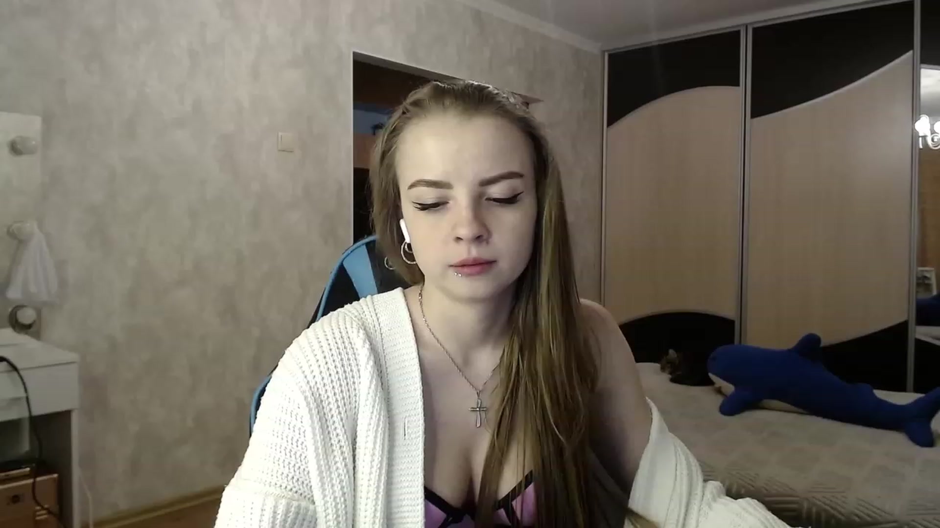 Gallery image thumbnail from Lio_noy's myfreecams stream on, 02/25/2024, 16:01 image 16 of 20