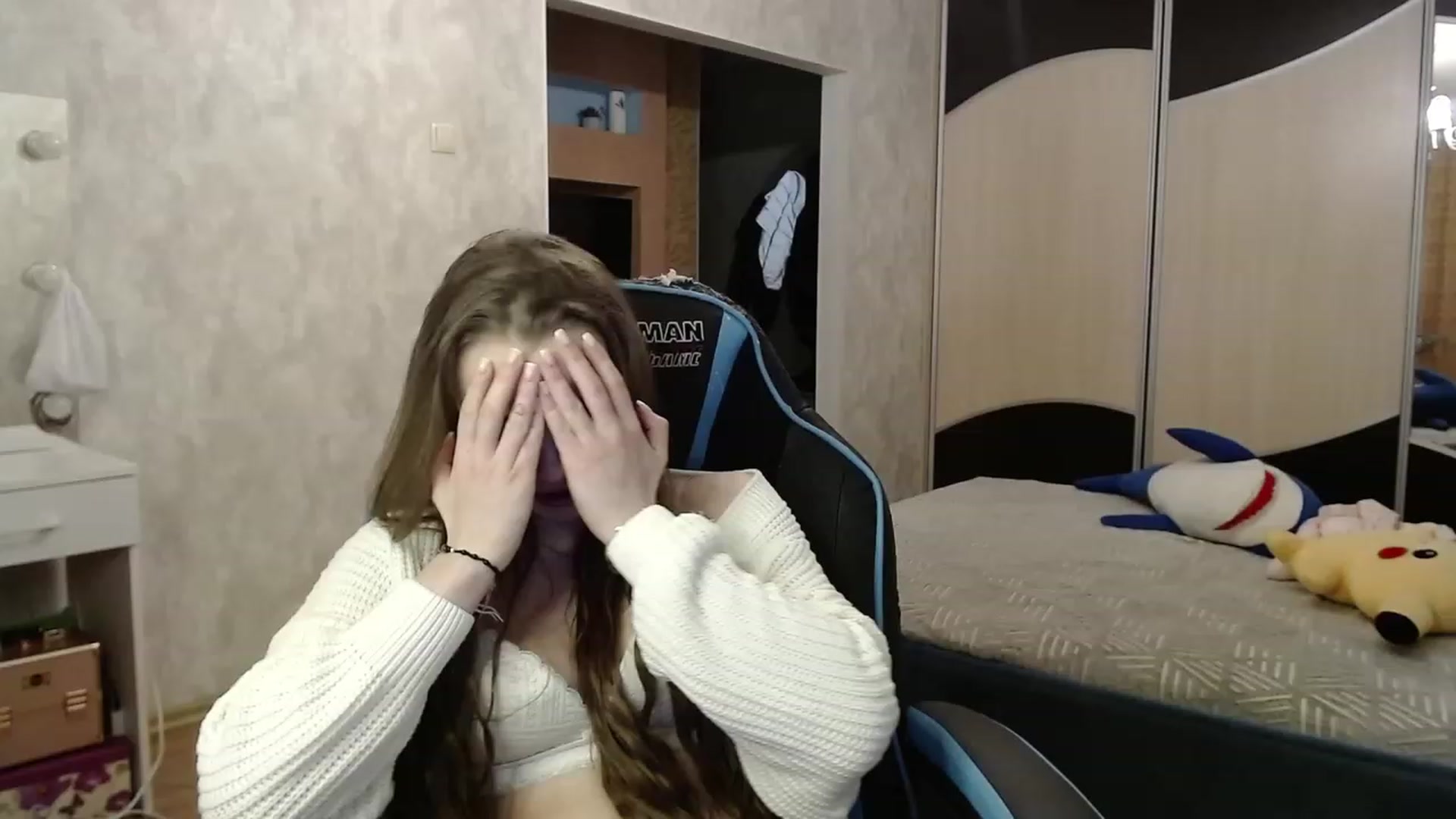 Gallery image thumbnail from Lio_noy's myfreecams stream on, 03/08/2024, 24:31 image 14 of 20