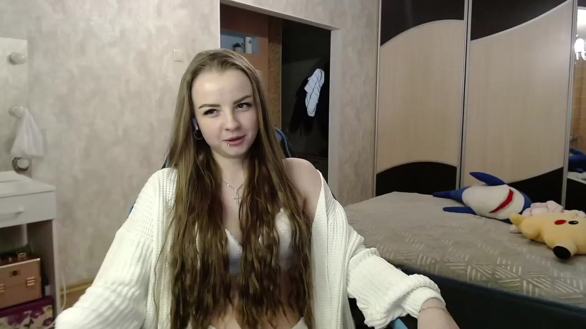 Gallery image thumbnail from Lio_noy's myfreecams stream on, 03/08/2024, 24:31 image 17 of 20