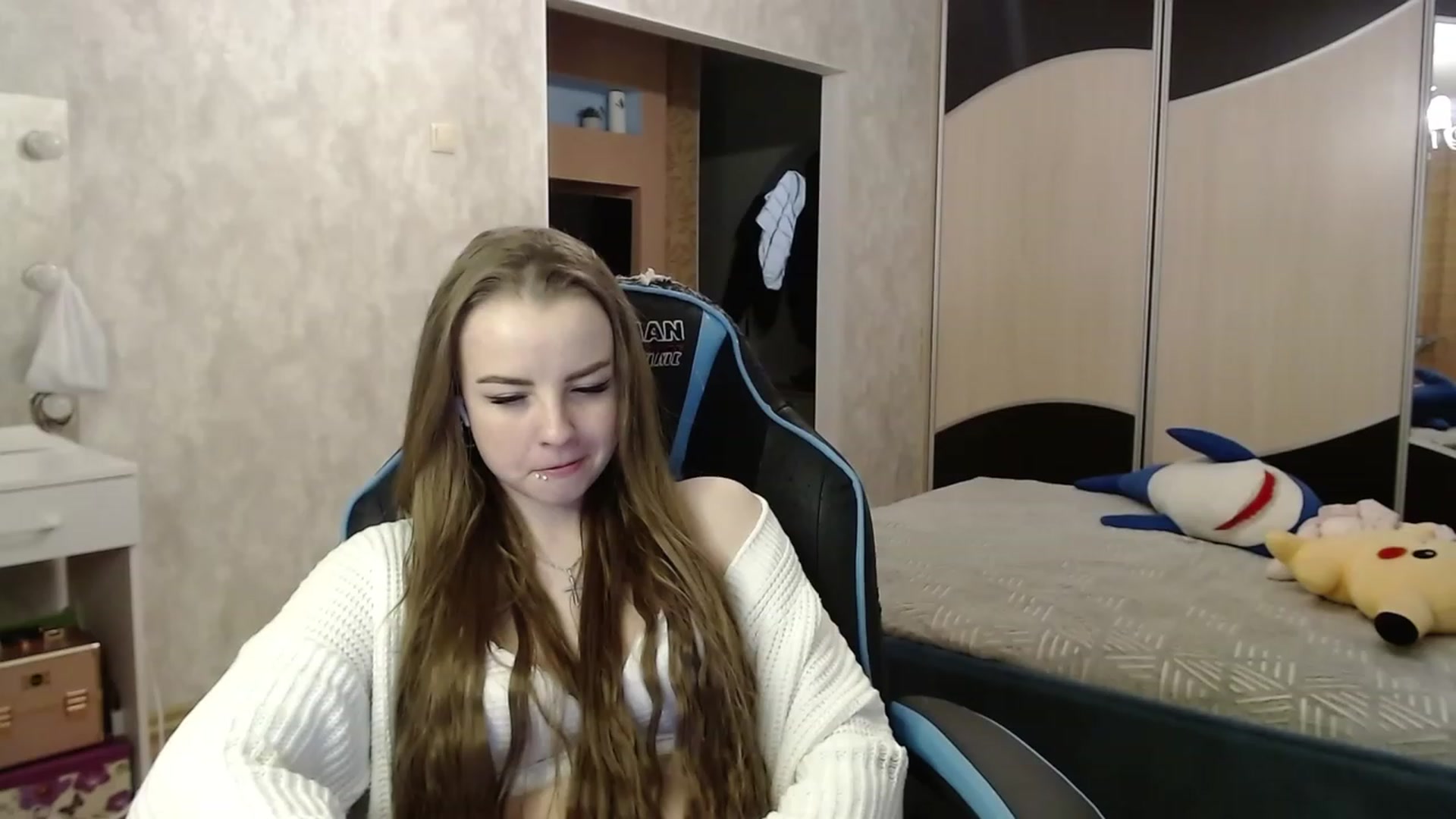 Gallery image thumbnail from Lio_noy's myfreecams stream on, 03/08/2024, 24:32 image 1 of 20