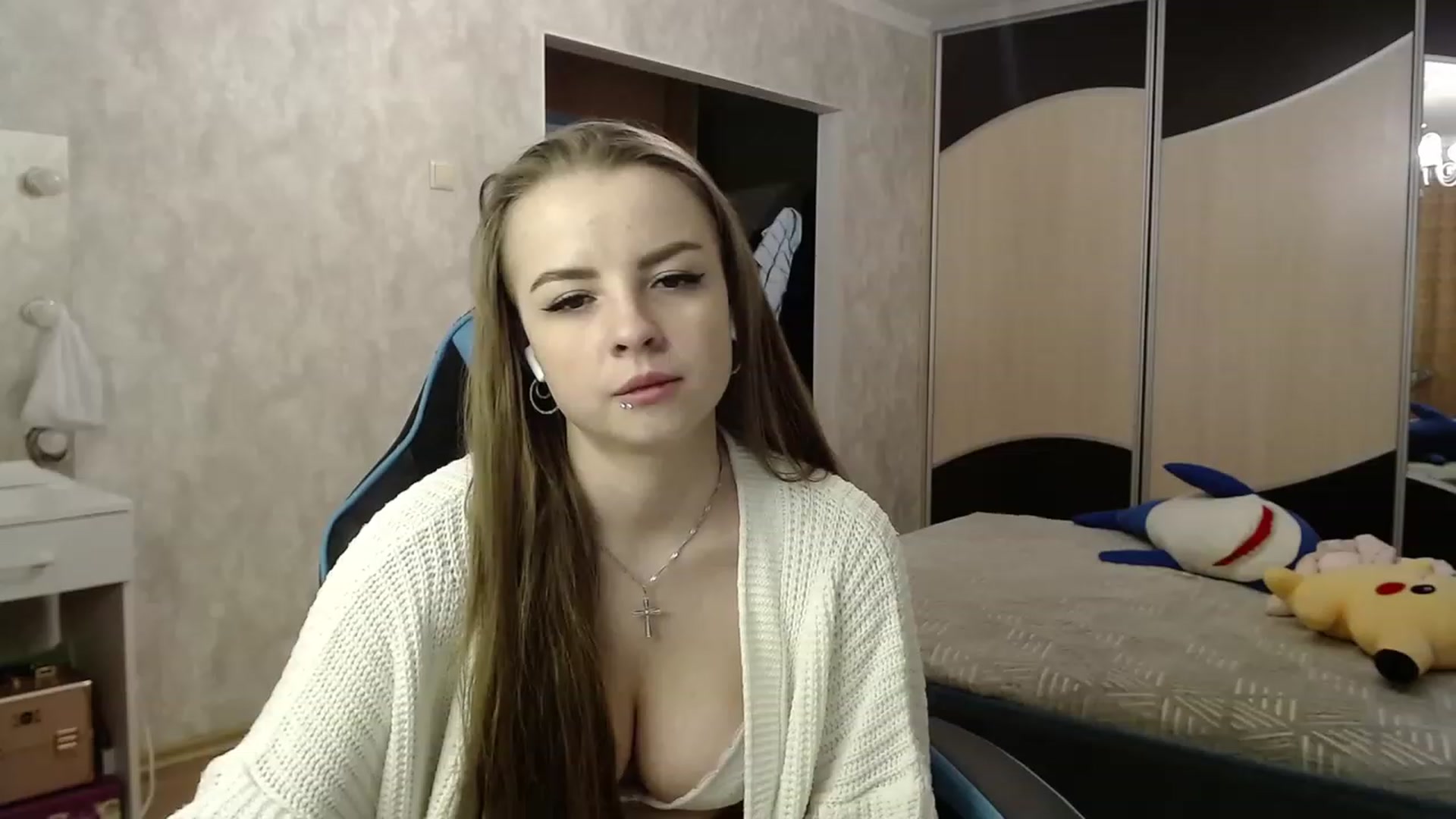 Gallery image thumbnail from Lio_noy's myfreecams stream on, 03/08/2024, 01:14 image 5 of 20
