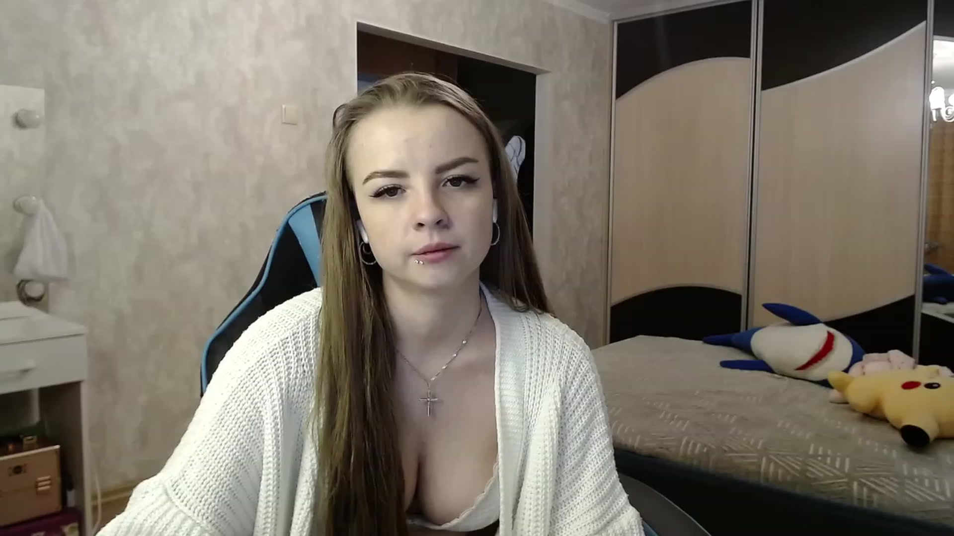 Gallery image thumbnail from Lio_noy's myfreecams stream on, 03/08/2024, 01:14 image 3 of 20