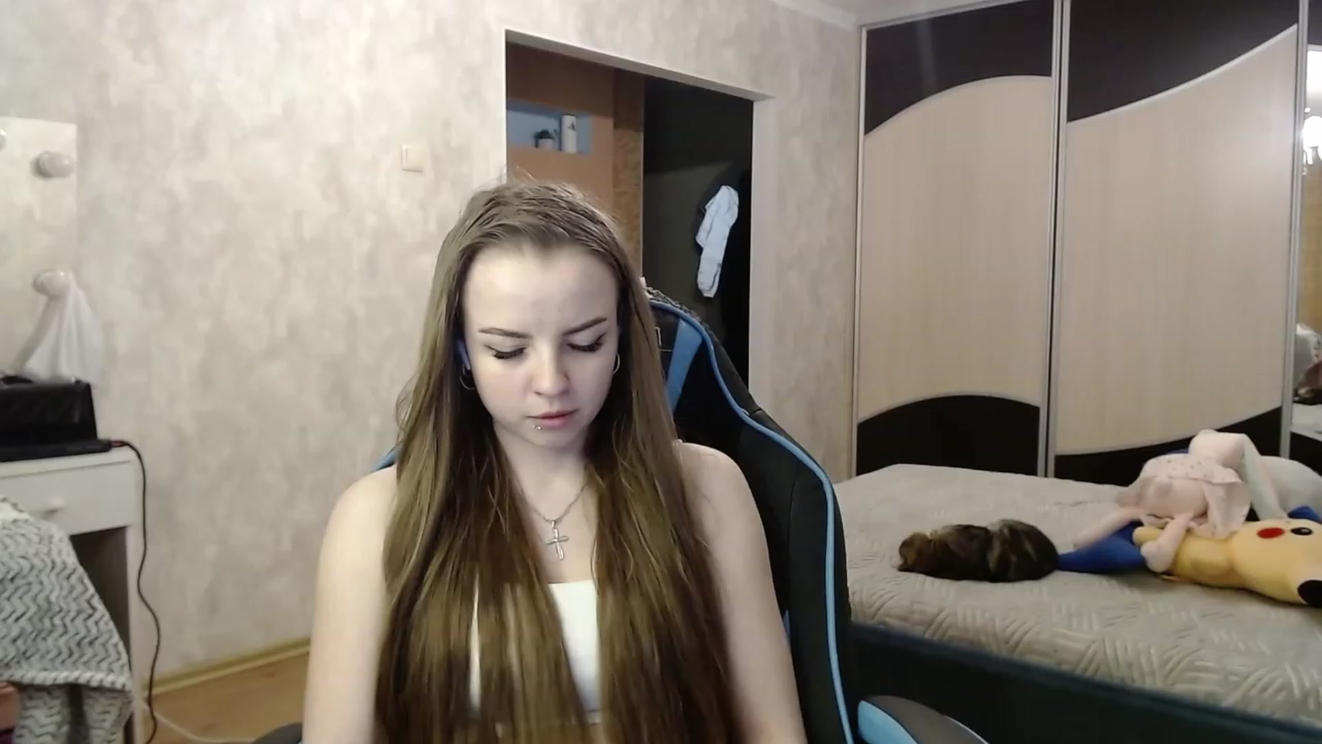 Gallery image thumbnail from Lio_noy's myfreecams stream on, 03/10/2024, 24:23 image 13 of 20