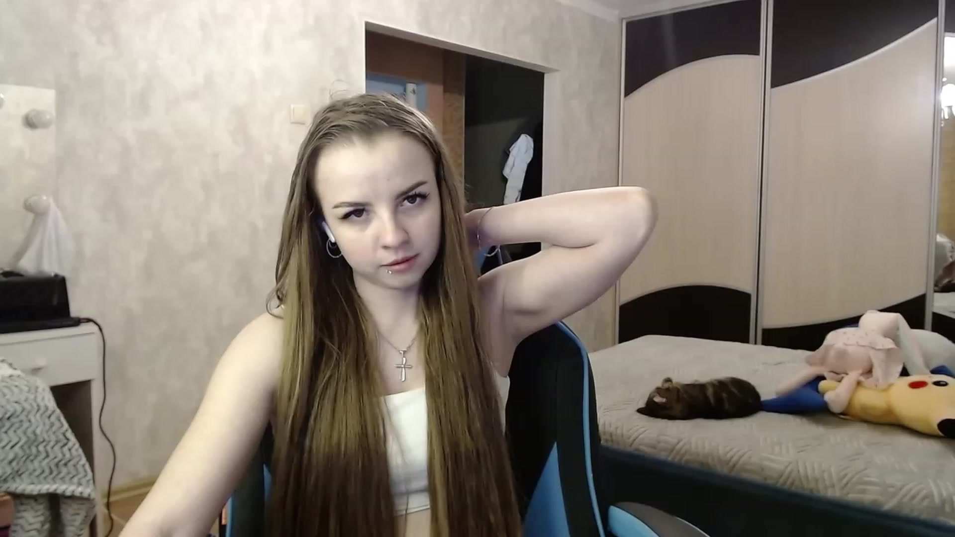 Gallery image thumbnail from Lio_noy's myfreecams stream on, 03/10/2024, 24:23 image 19 of 20