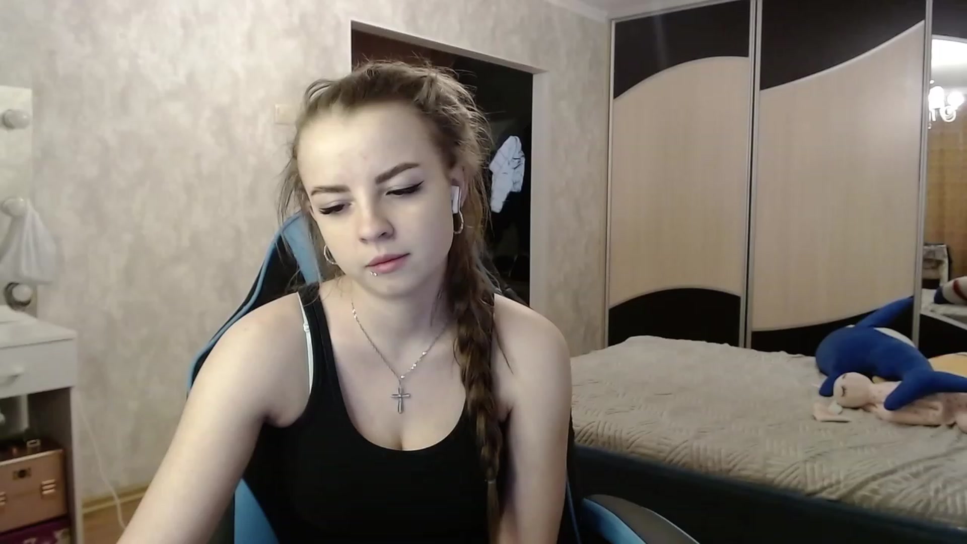 Gallery image thumbnail from Lio_noy's myfreecams stream on, 03/10/2024, 22:44 image 18 of 20