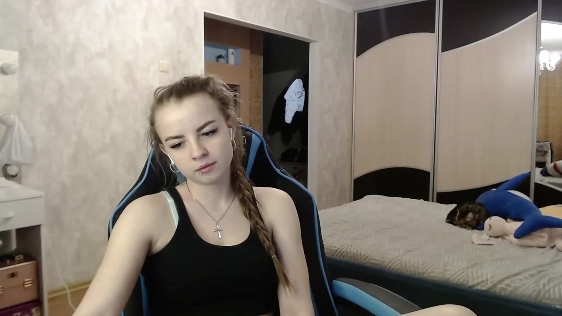 Gallery image thumbnail from Lio_noy's myfreecams stream on, 03/10/2024, 22:44 image 12 of 20