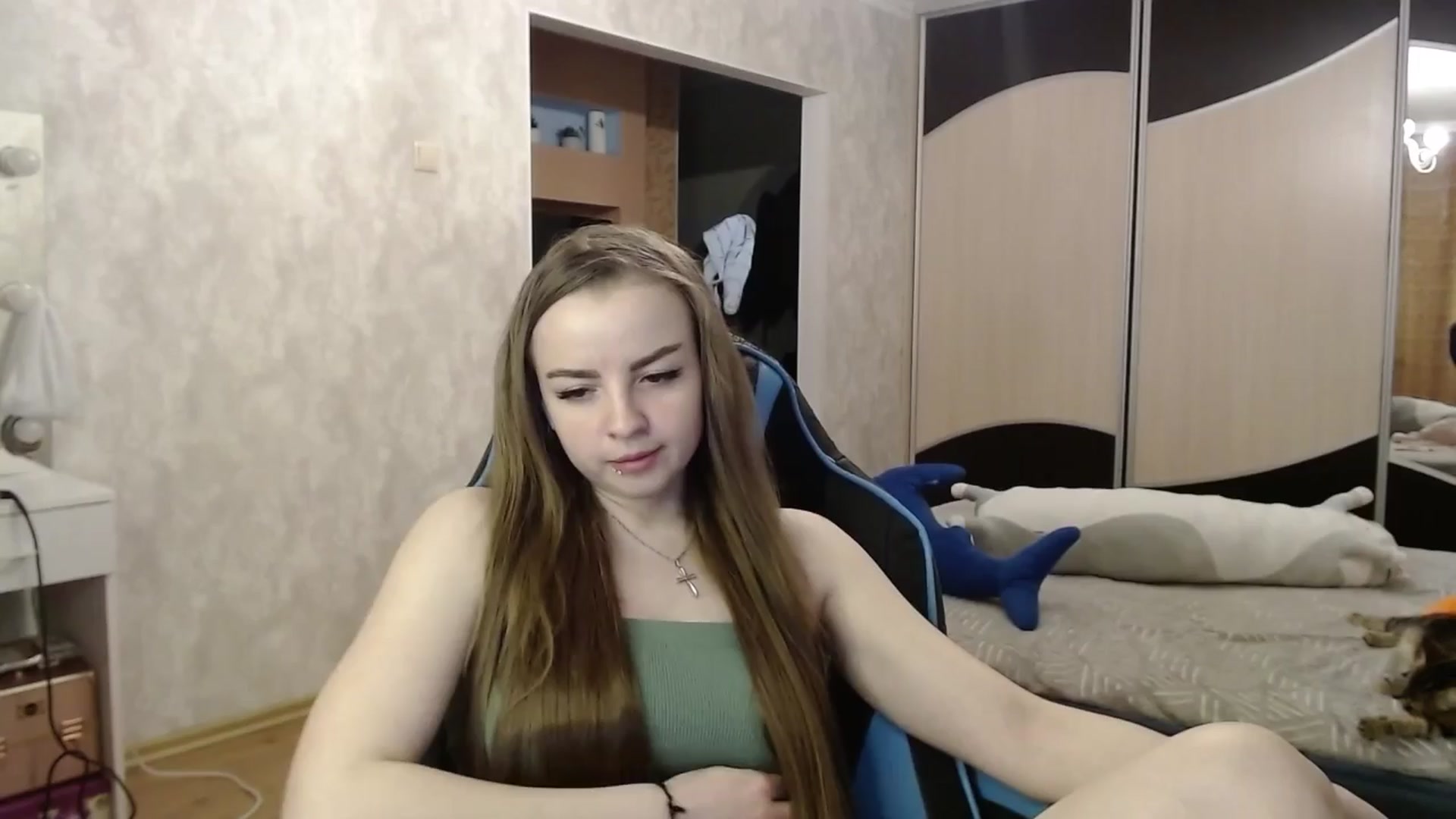 Gallery image thumbnail from Lio_noy's myfreecams stream on, 04/06/2024, 23:58 image 6 of 20