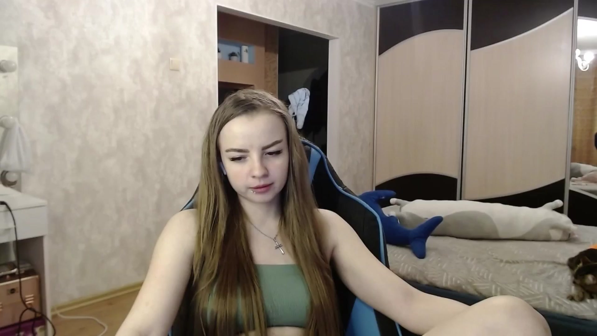 Gallery image thumbnail from Lio_noy's myfreecams stream on, 04/06/2024, 23:58 image 2 of 20