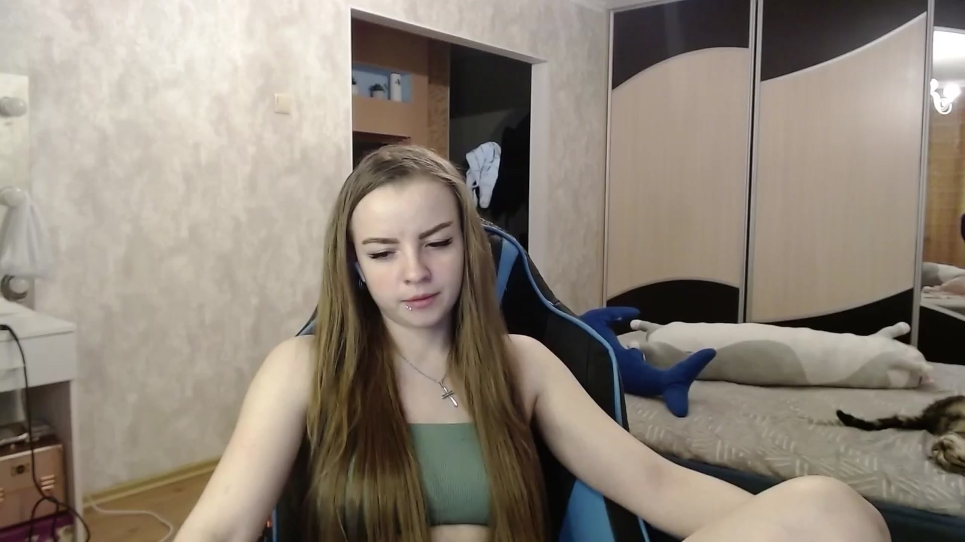 Gallery image thumbnail from Lio_noy's myfreecams stream on, 04/06/2024, 23:58 image 1 of 20
