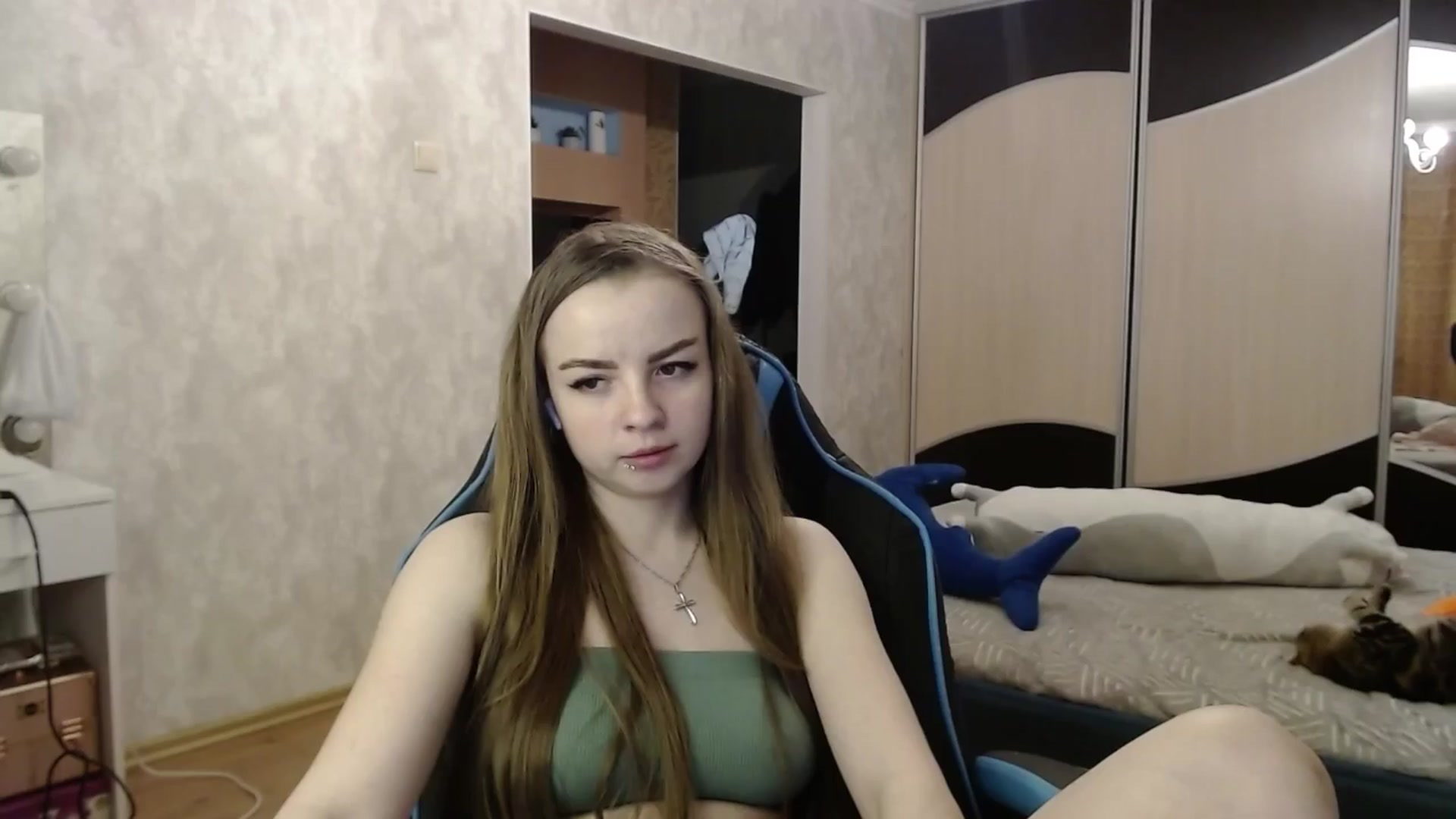 Gallery image thumbnail from Lio_noy's myfreecams stream on, 04/06/2024, 23:58 image 13 of 20