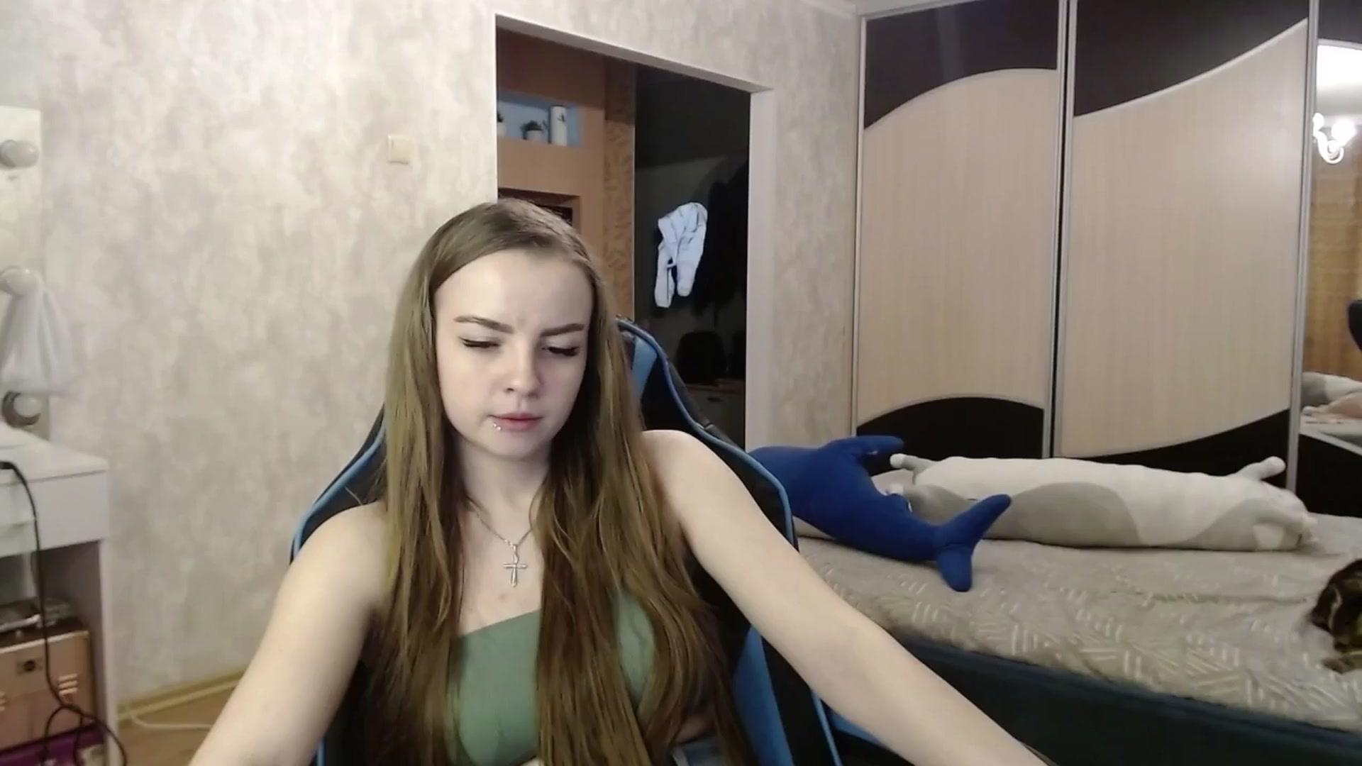 Gallery image thumbnail from Lio_noy's myfreecams stream on, 04/07/2024, 24:29 image 8 of 20
