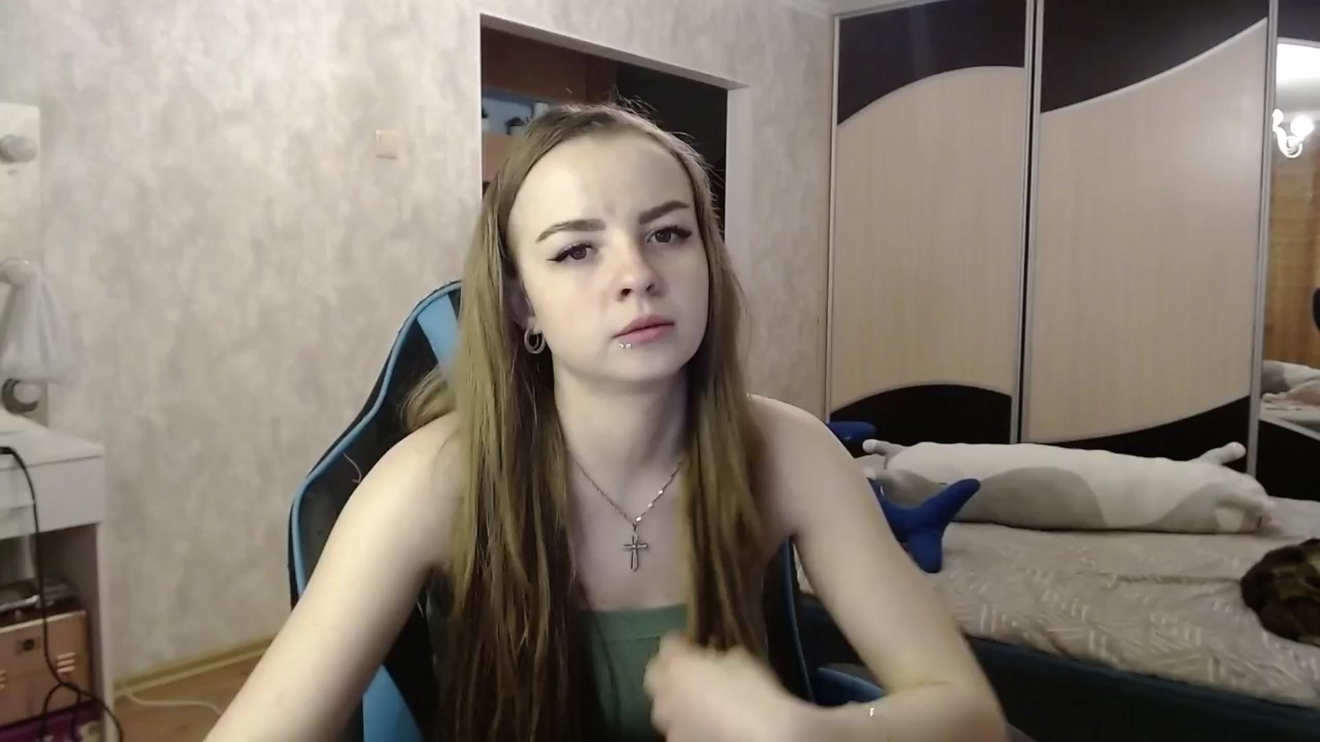 Gallery image thumbnail from Lio_noy's myfreecams stream on, 04/07/2024, 24:29 image 17 of 20