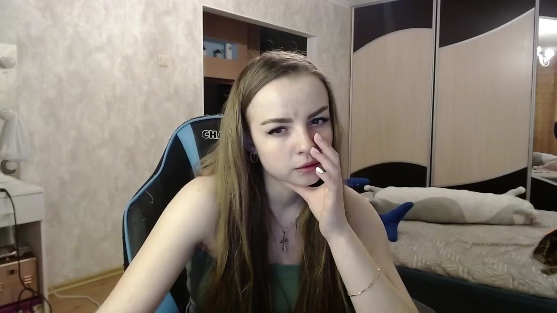 Gallery image thumbnail from Lio_noy's myfreecams stream on, 04/07/2024, 24:29 image 11 of 20
