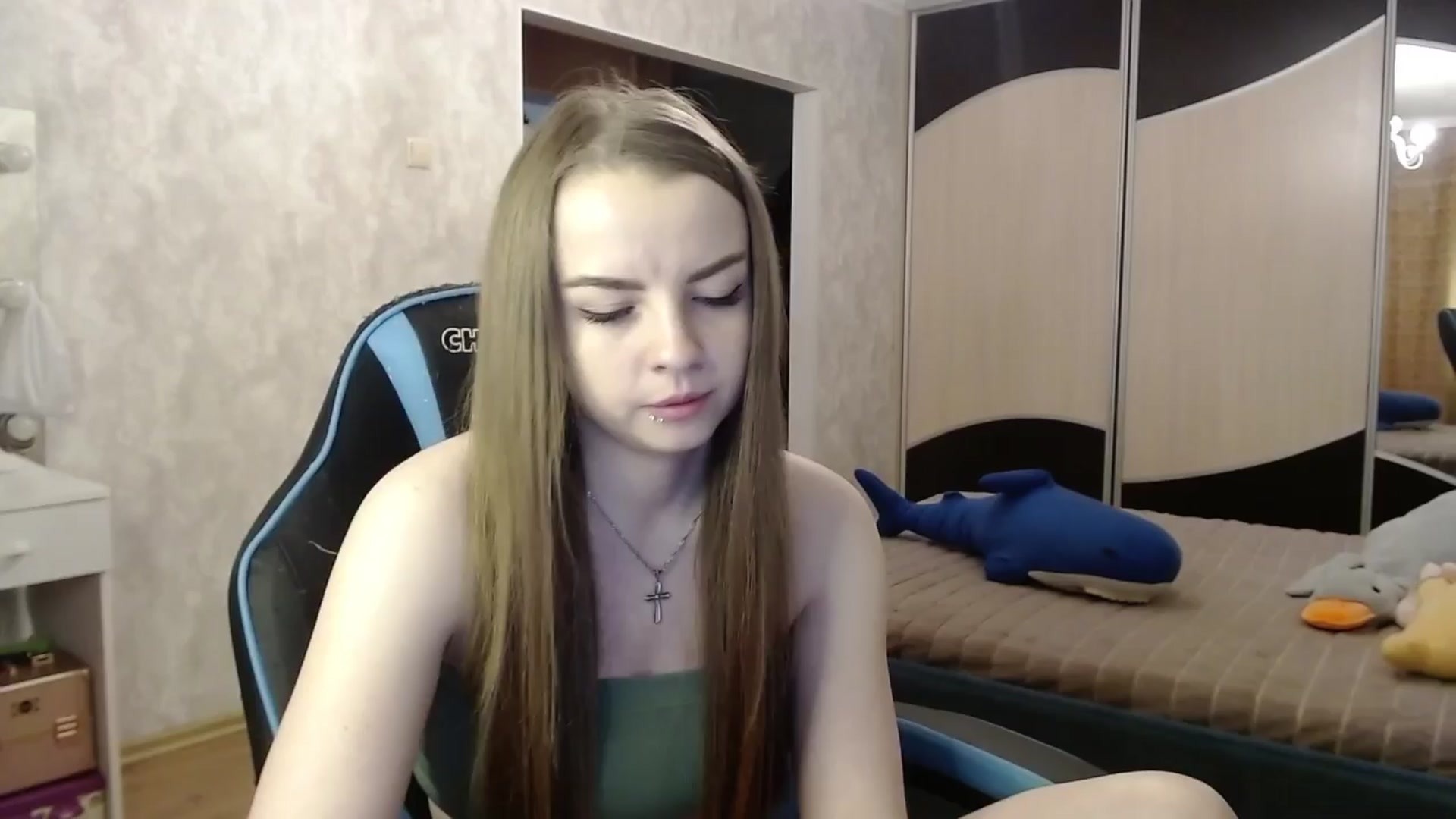 Gallery image thumbnail from Lio_noy's myfreecams stream on, 04/11/2024, 24:00 image 1 of 20