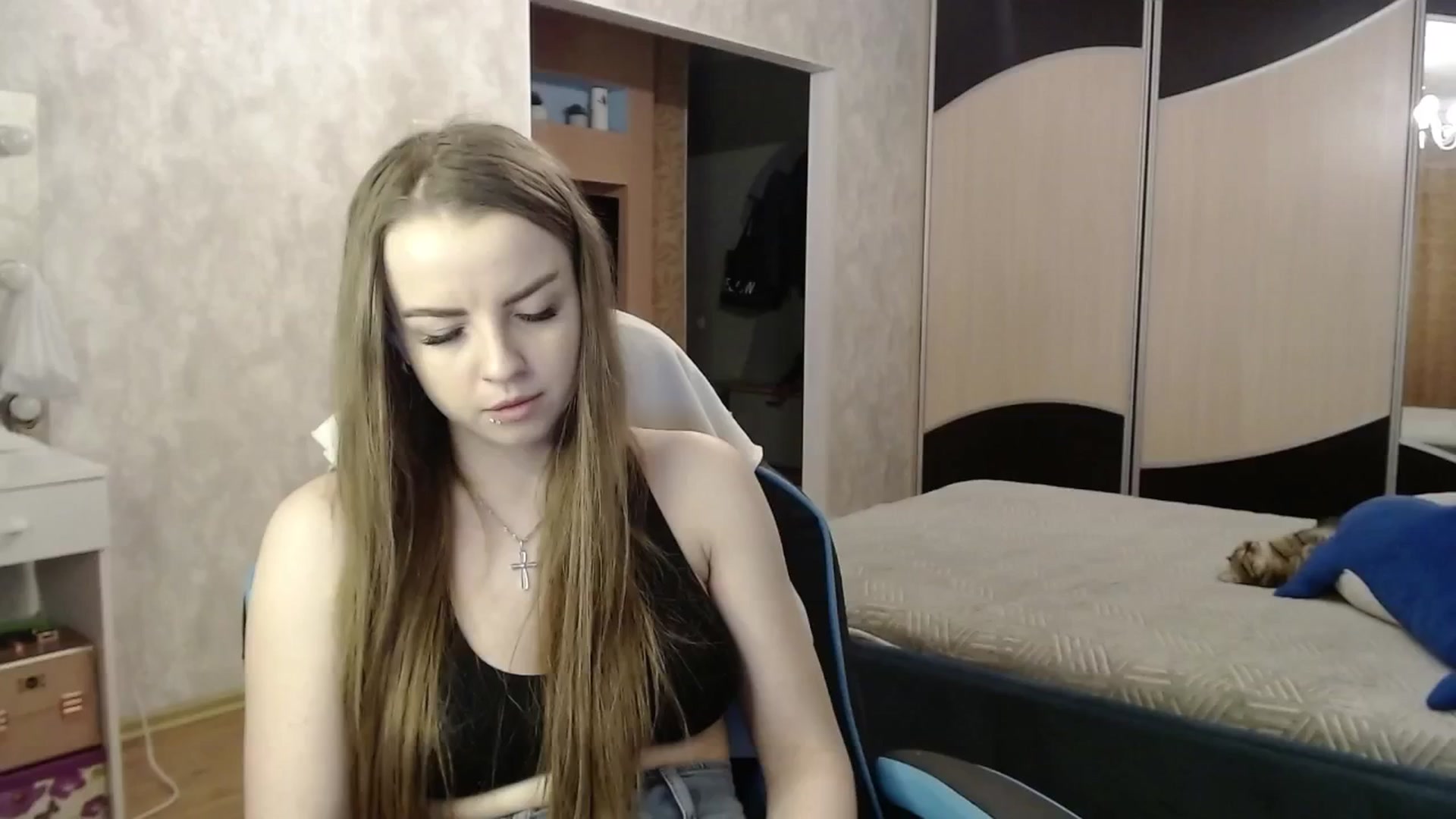 Gallery image thumbnail from Lio_noy's myfreecams stream on, 04/29/2024, 24:51 image 4 of 20