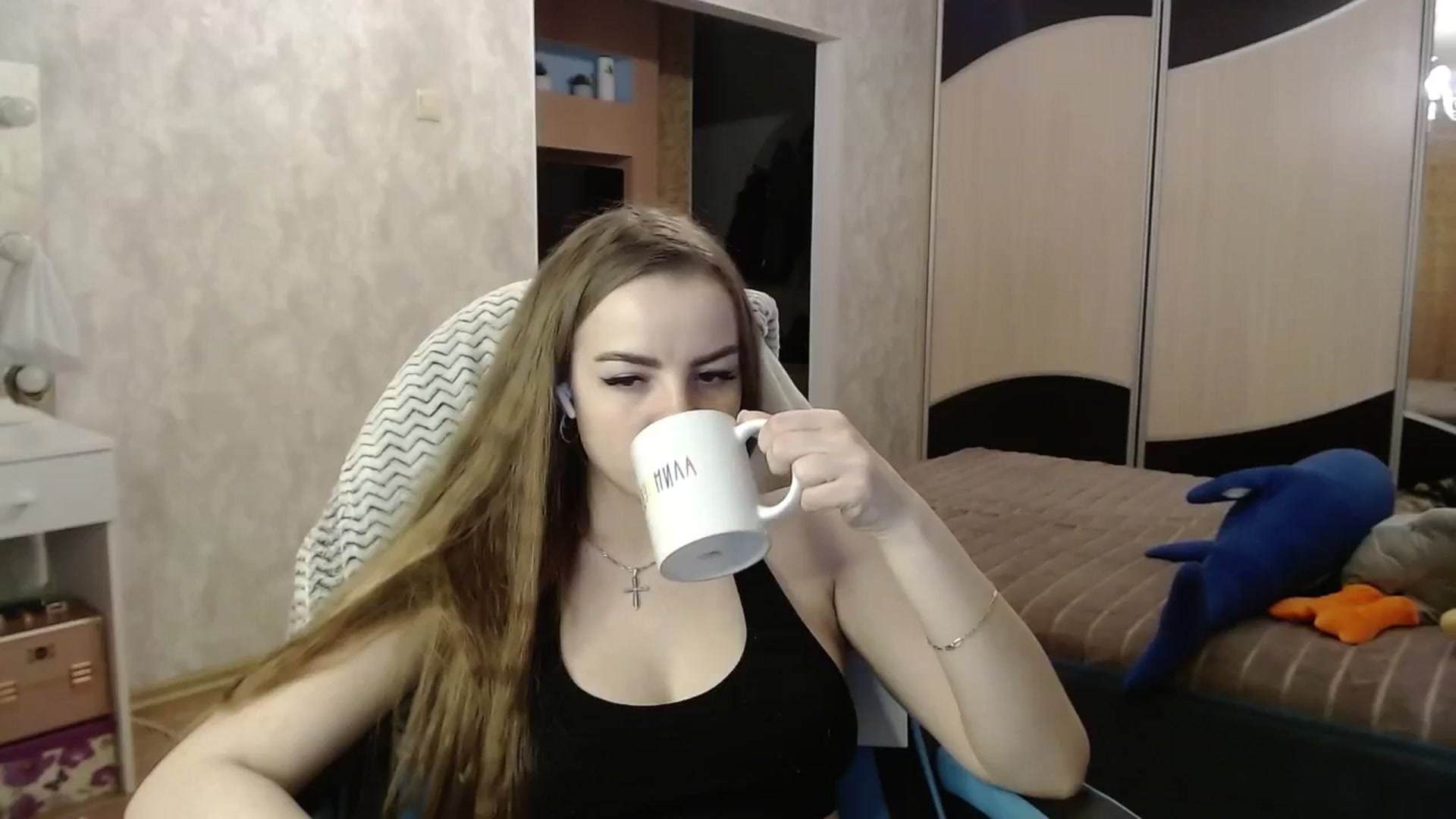 Gallery image thumbnail from Lio_noy's myfreecams stream on, 04/29/2024, 23:34 image 14 of 20