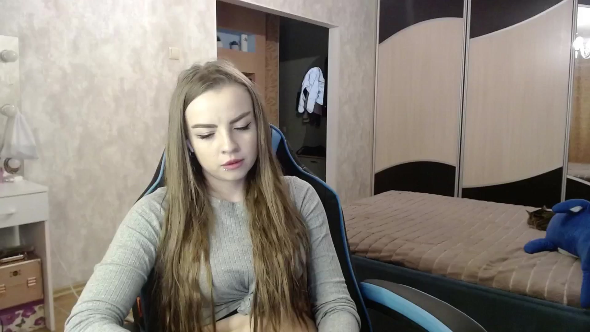 Gallery image thumbnail from Lio_noy's myfreecams stream on, 05/09/2024, 23:45 image 1 of 20