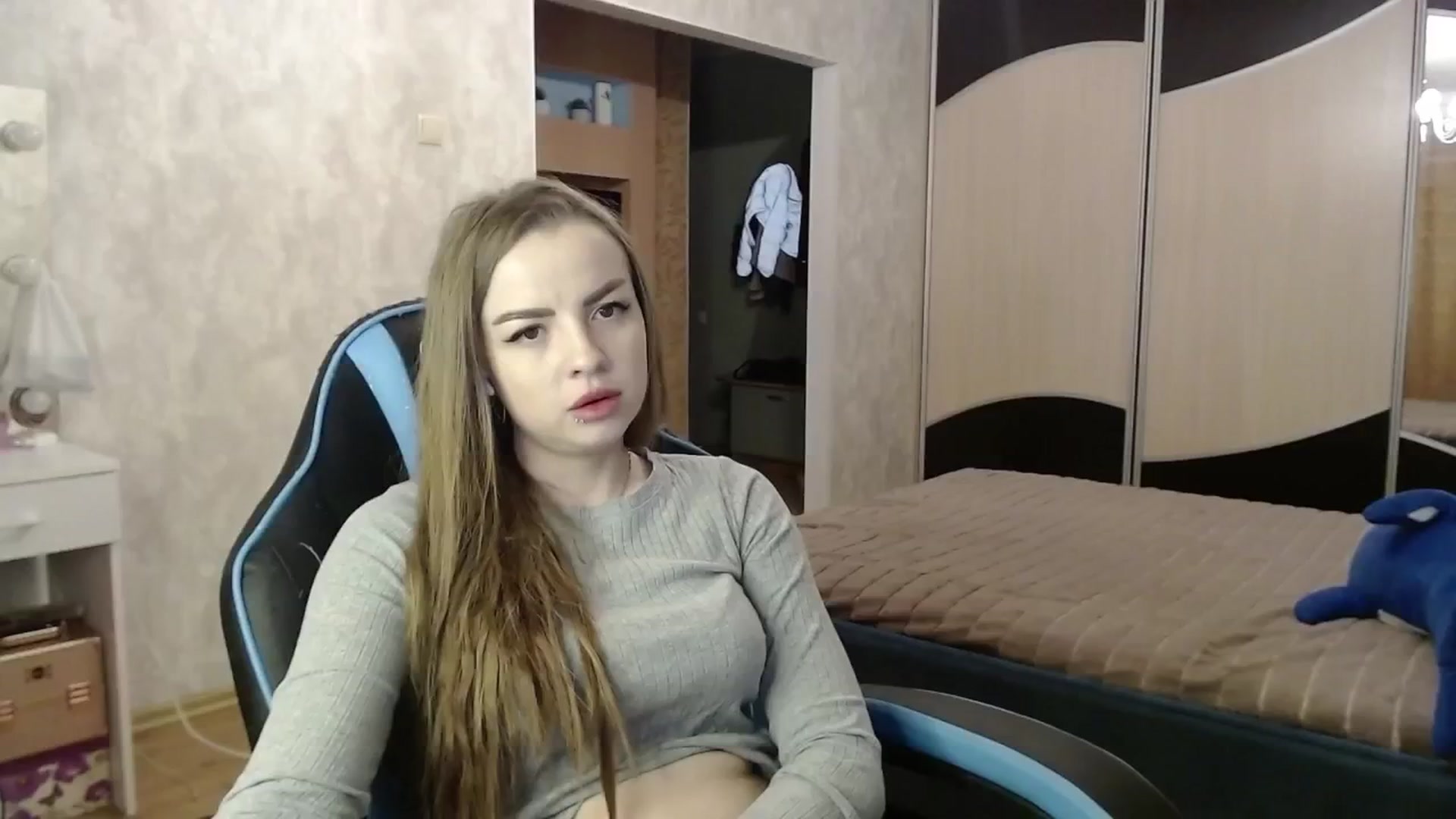Gallery image thumbnail from Lio_noy's myfreecams stream on, 05/09/2024, 23:45 image 17 of 20