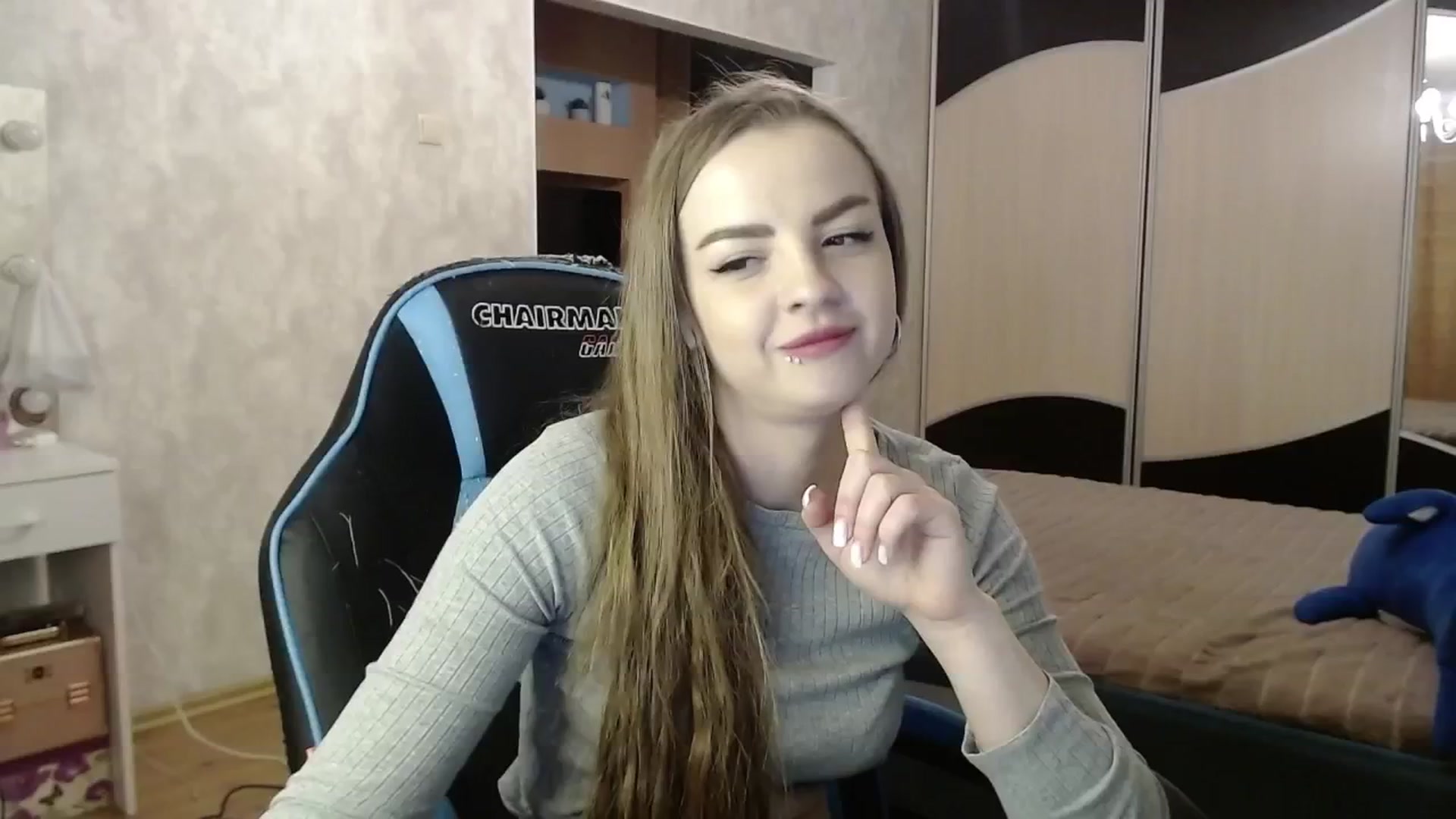 Gallery image thumbnail from Lio_noy's myfreecams stream on, 05/09/2024, 23:45 image 20 of 20