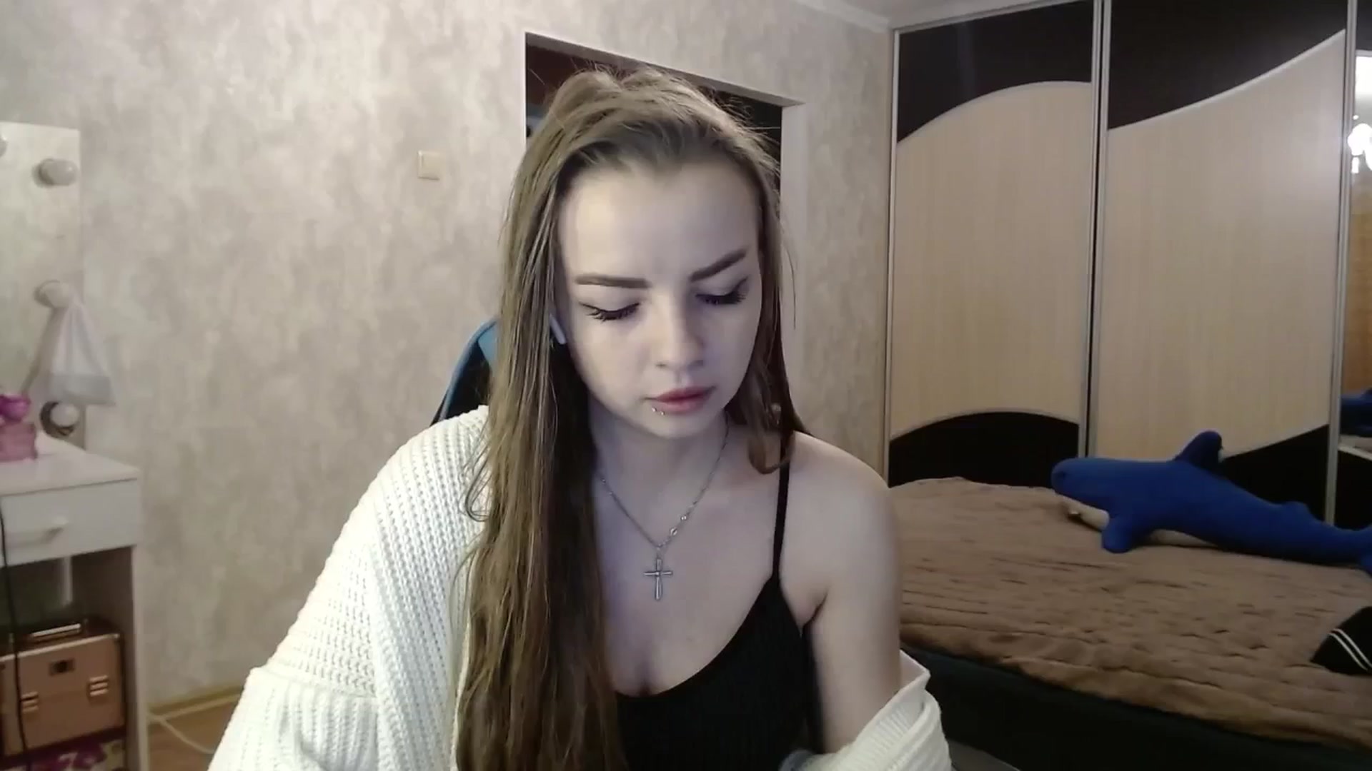 Gallery image thumbnail from Lio_noy's myfreecams stream on, 05/12/2024, 23:29 image 12 of 20