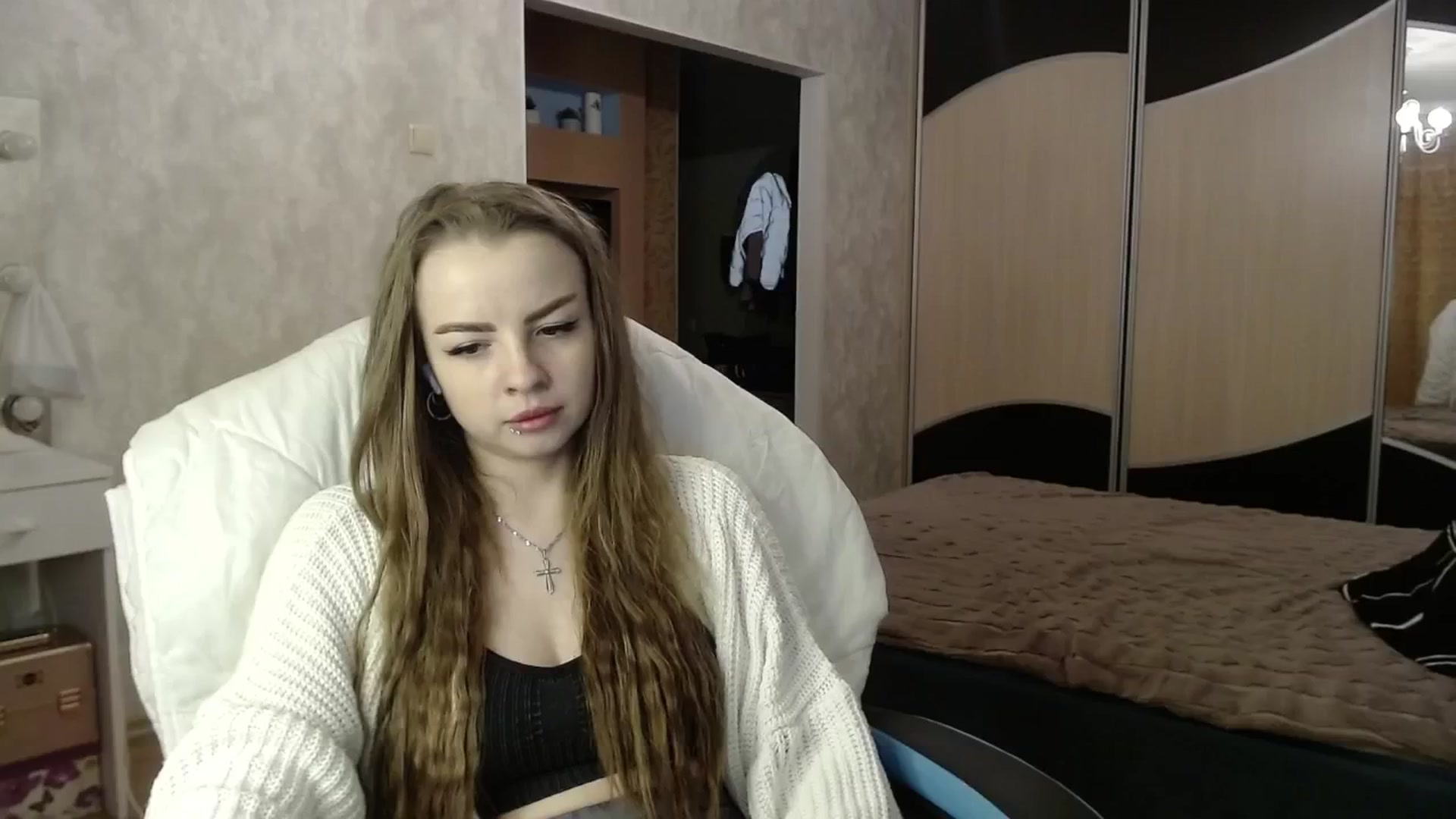Gallery image thumbnail from Lio_noy's myfreecams stream on, 05/13/2024, 22:47 image 4 of 20