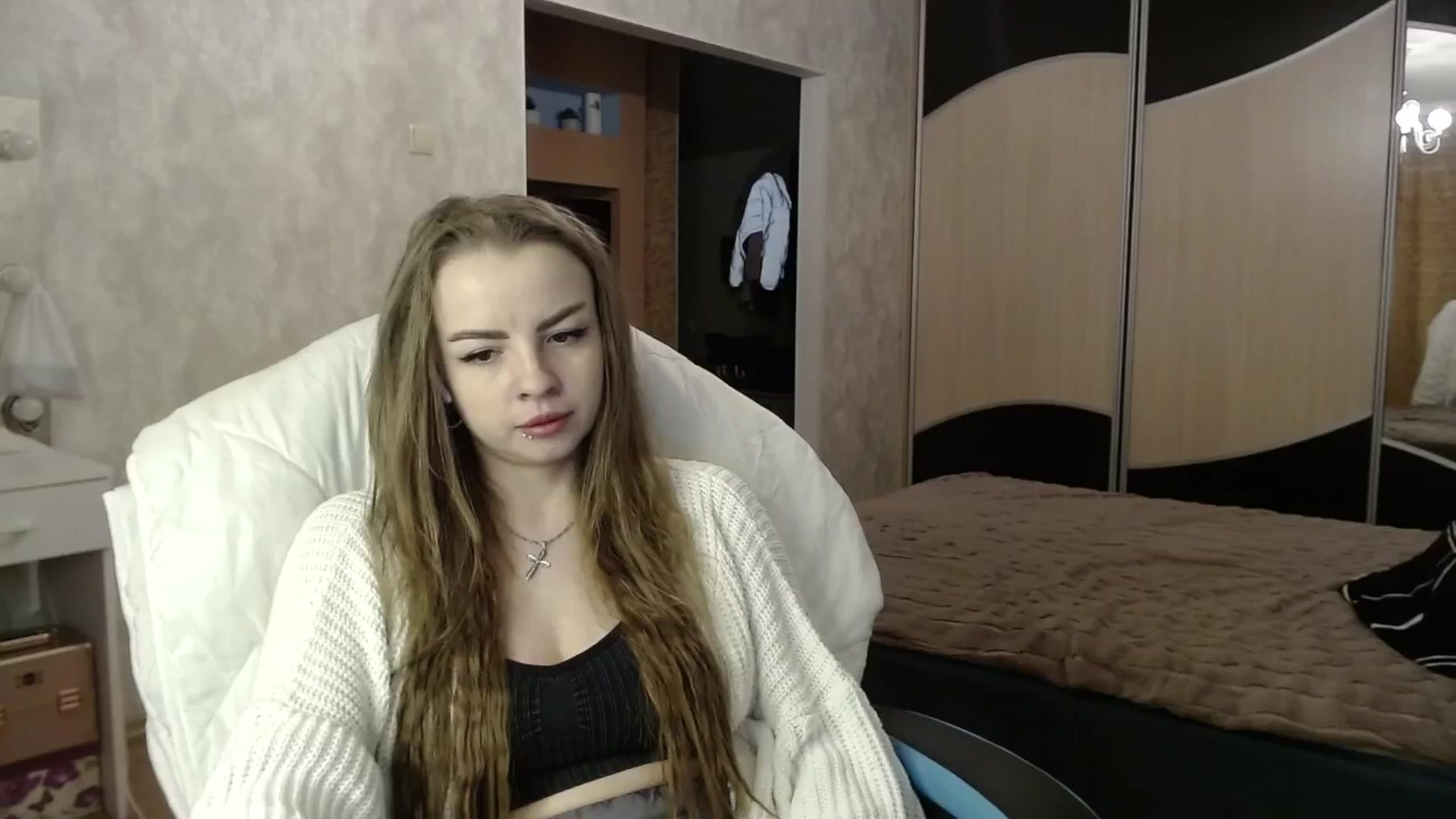Gallery image thumbnail from Lio_noy's myfreecams stream on, 05/13/2024, 22:47 image 12 of 20