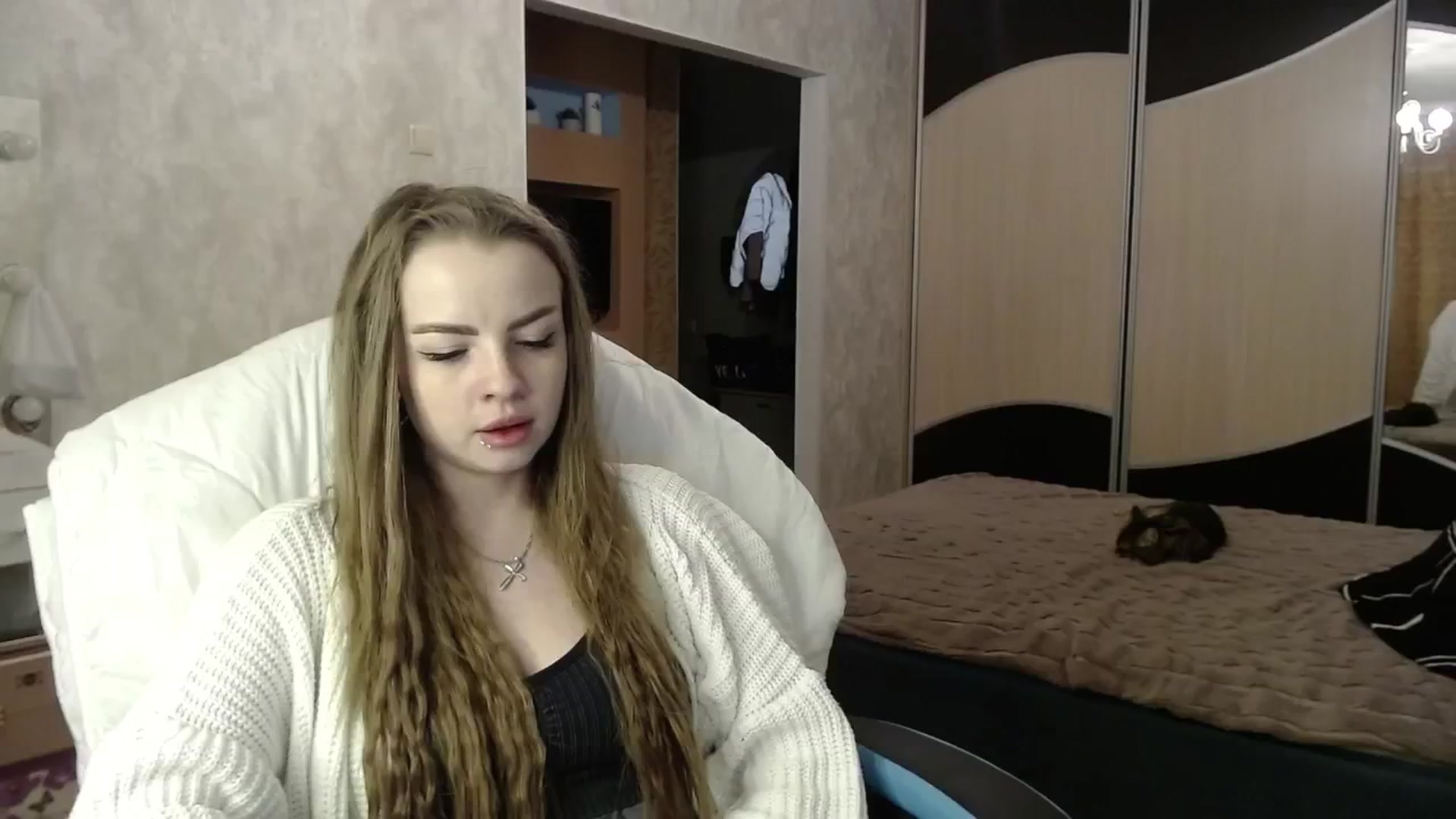 Gallery image thumbnail from Lio_noy's myfreecams stream on, 05/13/2024, 23:08 image 14 of 20