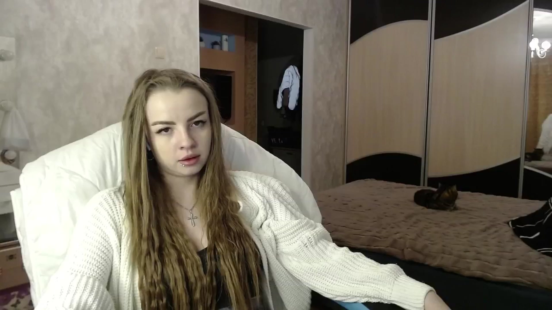 Gallery image thumbnail from Lio_noy's myfreecams stream on, 05/13/2024, 23:08 image 8 of 20