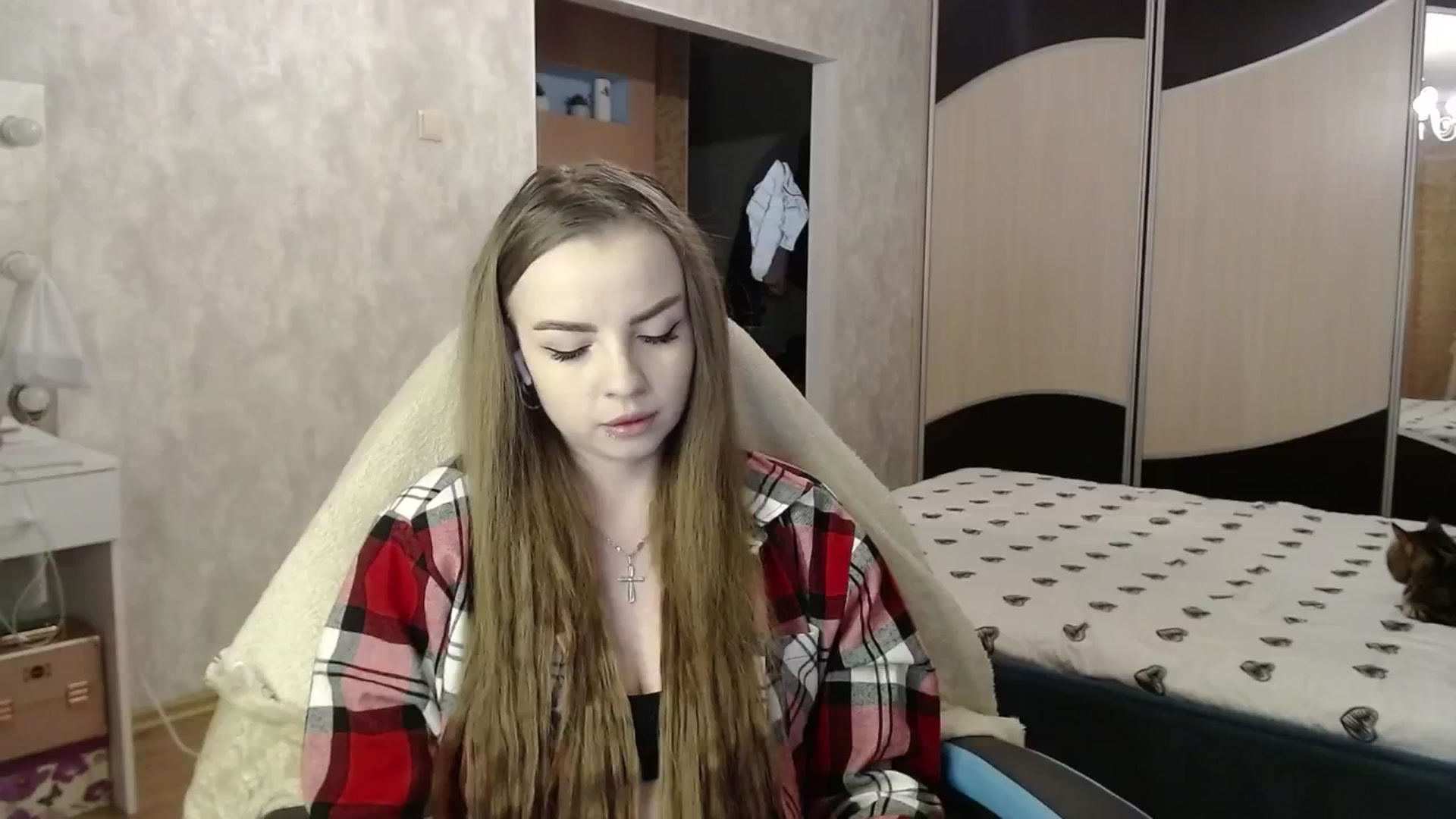 Gallery image thumbnail from Lio_noy's myfreecams stream on, 05/15/2024, 22:00 image 12 of 20