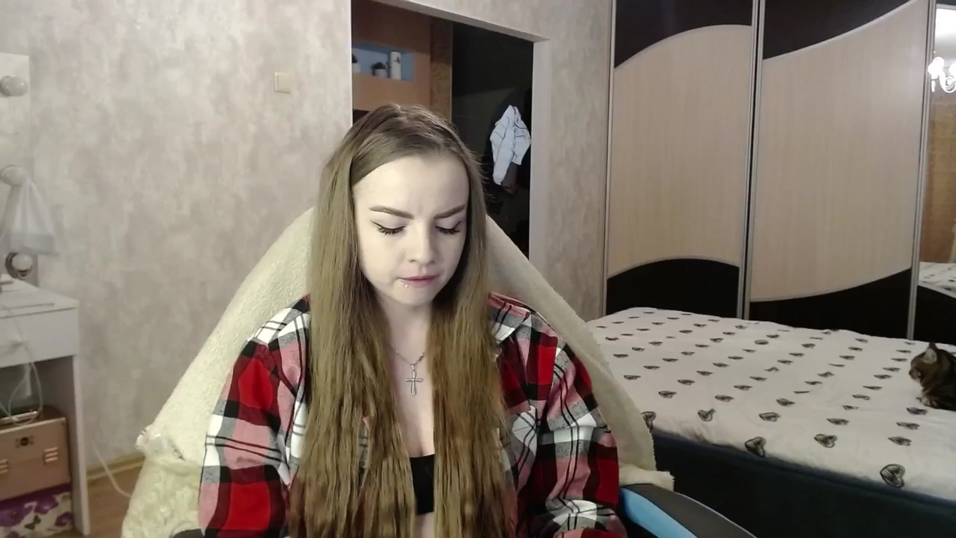 Gallery image thumbnail from Lio_noy's myfreecams stream on, 05/15/2024, 22:00 image 10 of 20