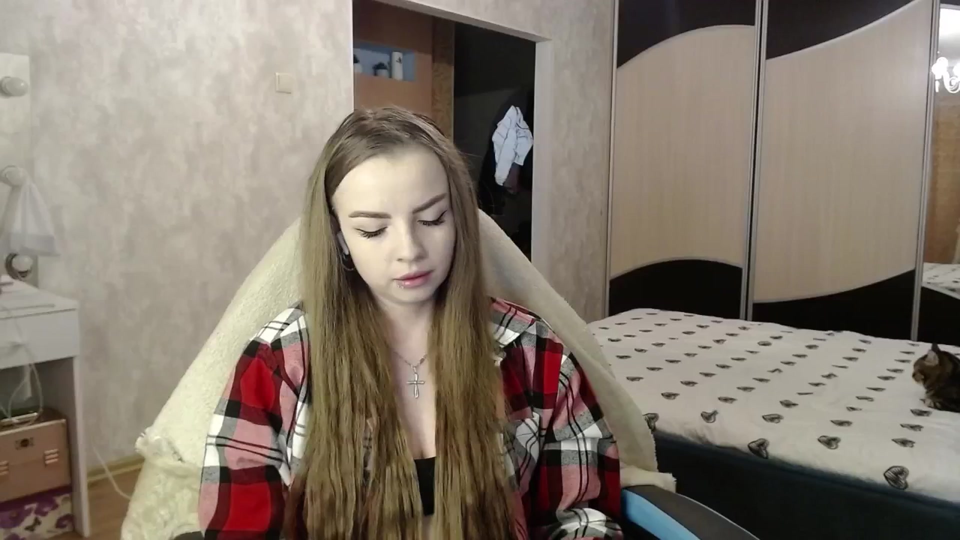 Gallery image thumbnail from Lio_noy's myfreecams stream on, 05/15/2024, 22:00 image 11 of 20
