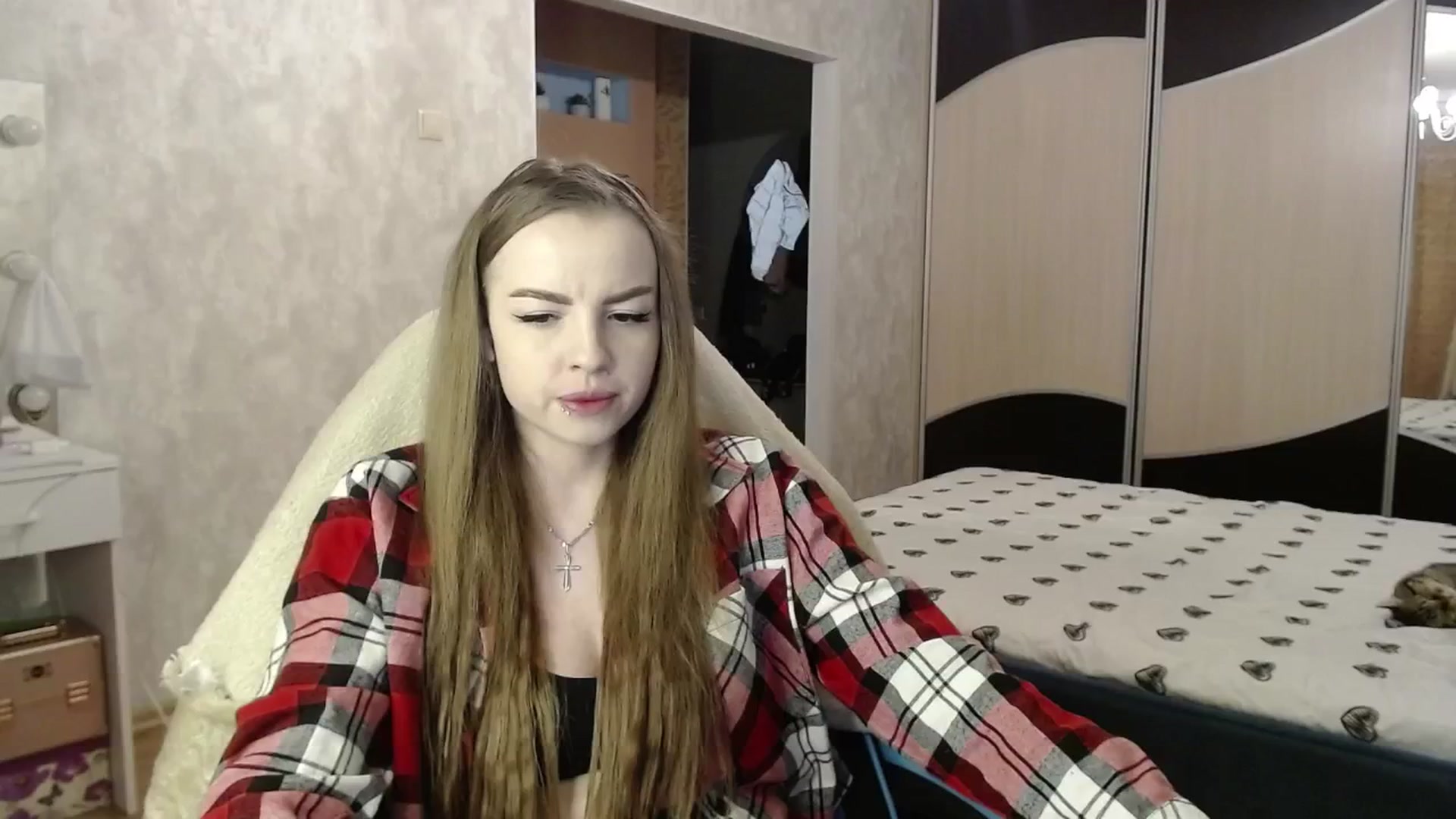 Gallery image thumbnail from Lio_noy's myfreecams stream on, 05/15/2024, 22:28 image 10 of 20