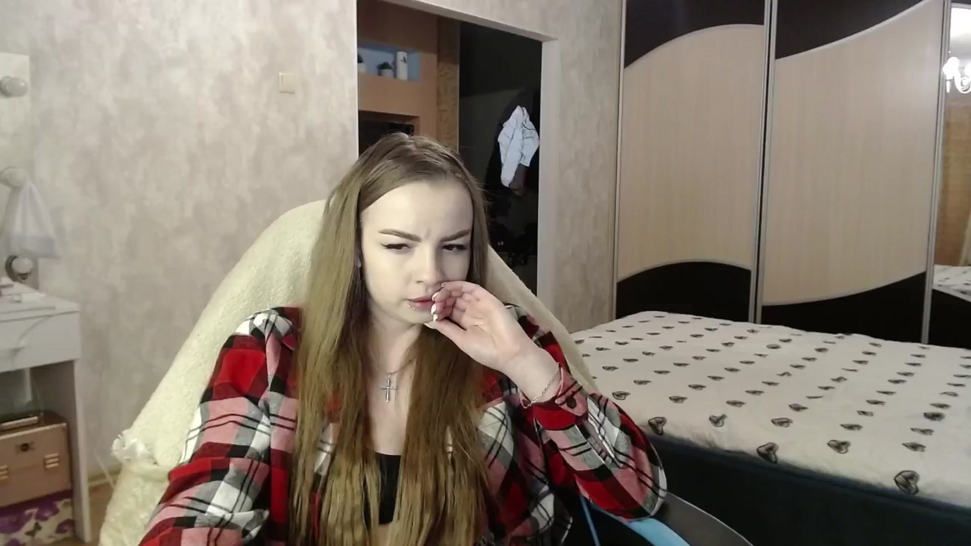 Gallery image thumbnail from Lio_noy's myfreecams stream on, 05/15/2024, 22:28 image 19 of 20