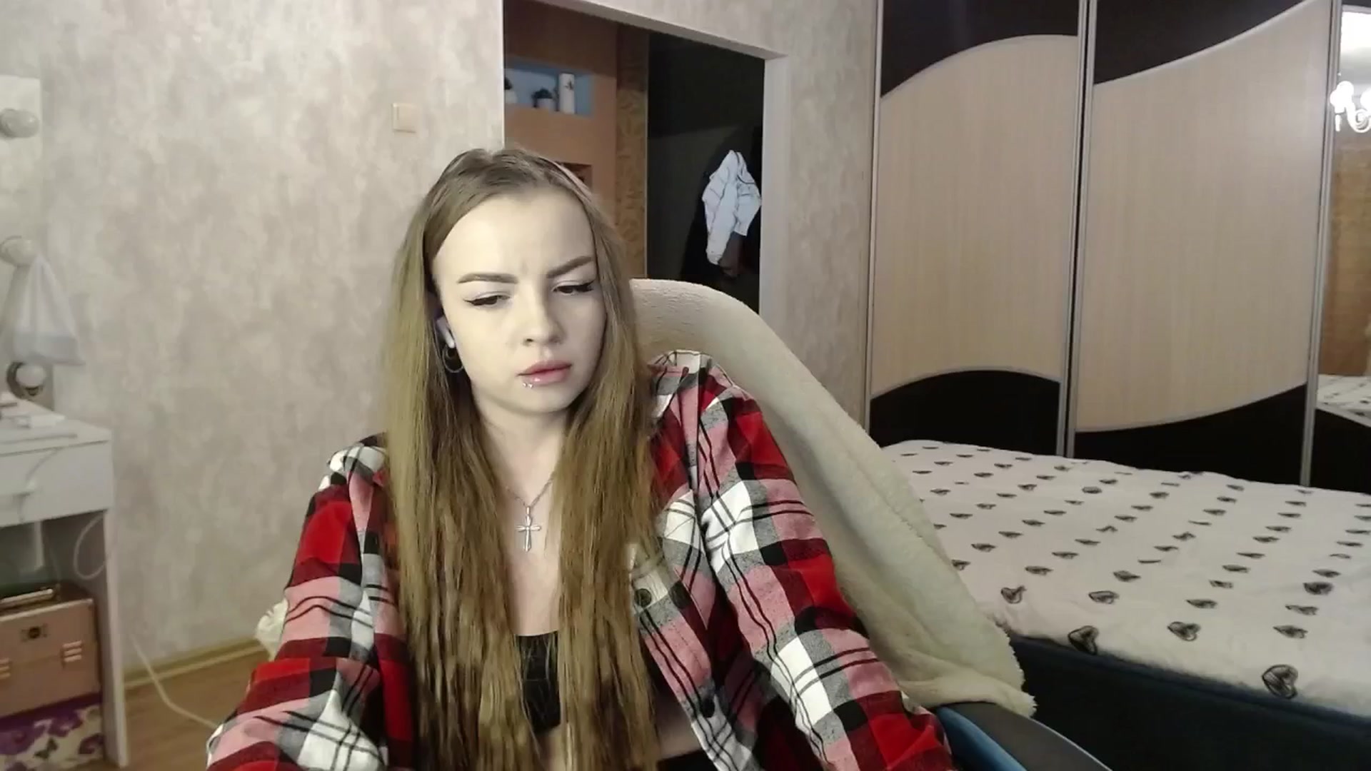 Gallery image thumbnail from Lio_noy's myfreecams stream on, 05/15/2024, 22:51 image 3 of 20