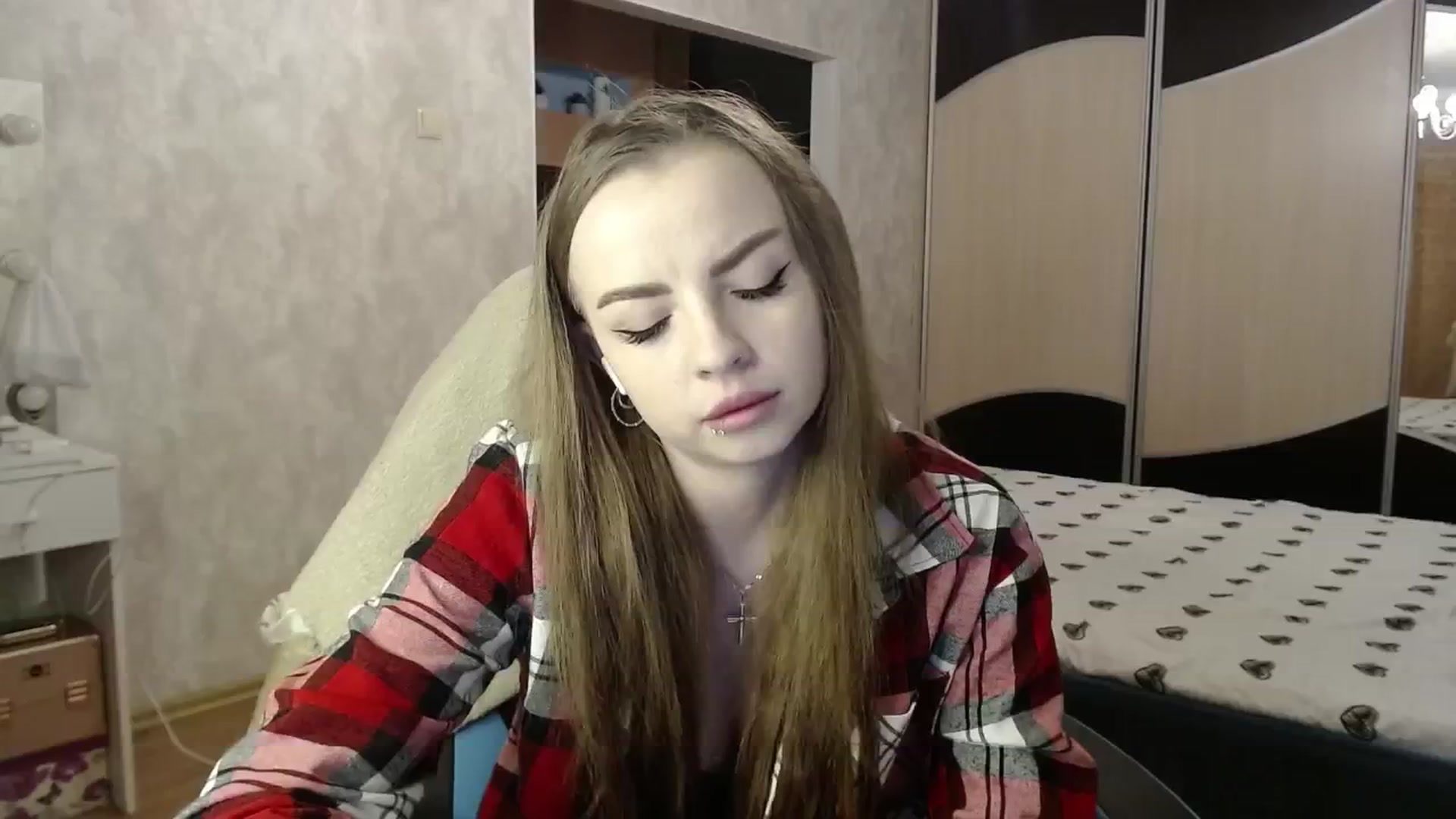 Gallery image thumbnail from Lio_noy's myfreecams stream on, 05/15/2024, 23:05 image 20 of 20