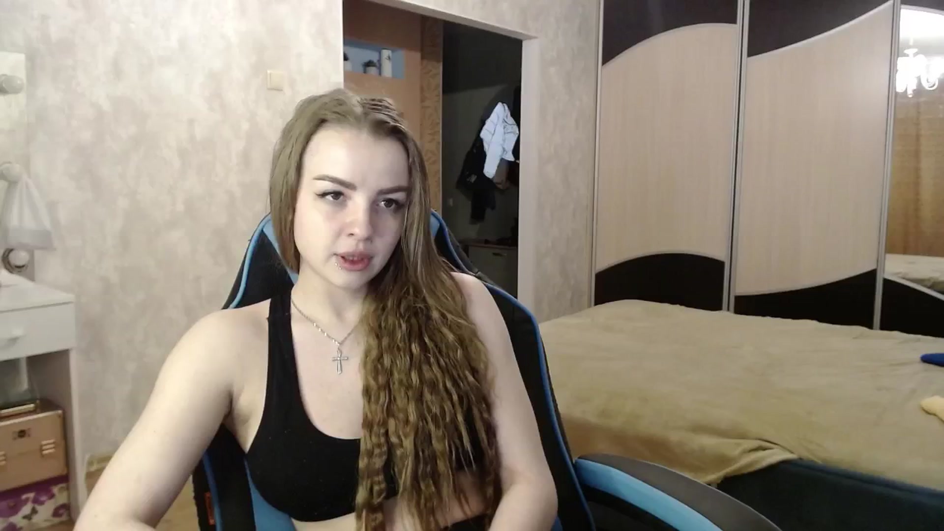 Gallery image thumbnail from Lio_noy's myfreecams stream on, 05/16/2024, 23:48 image 9 of 20
