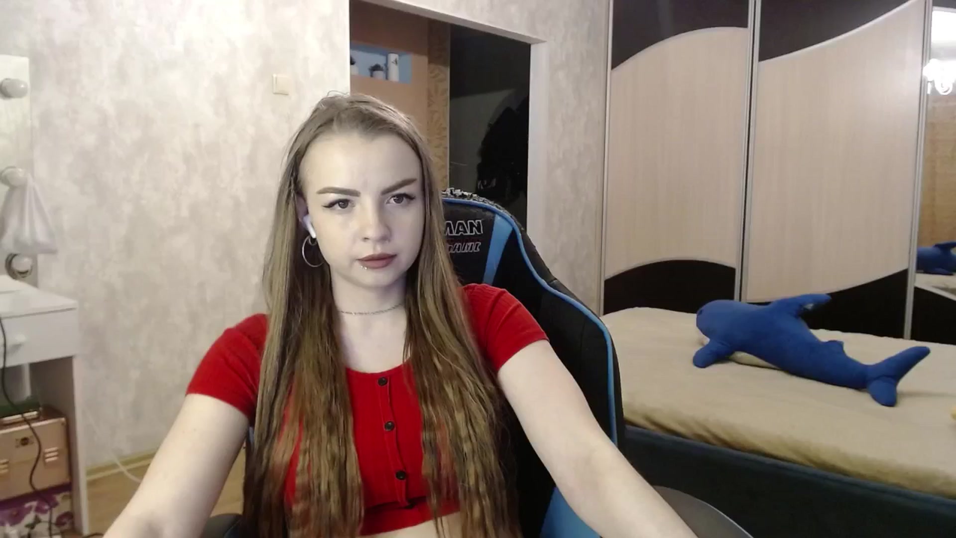 Gallery image thumbnail from Lio_noy's myfreecams stream on, 05/22/2024, 24:05 image 17 of 20
