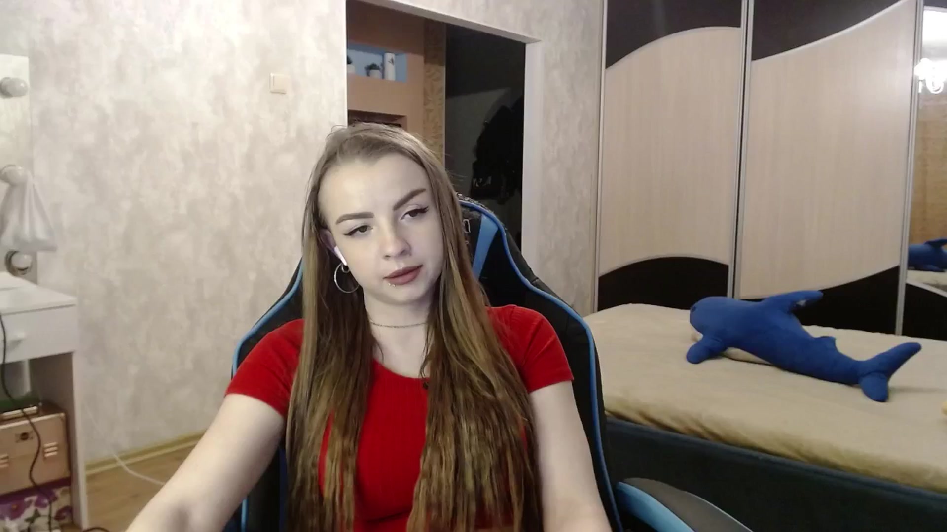 Gallery image thumbnail from Lio_noy's myfreecams stream on, 05/22/2024, 24:05 image 12 of 20