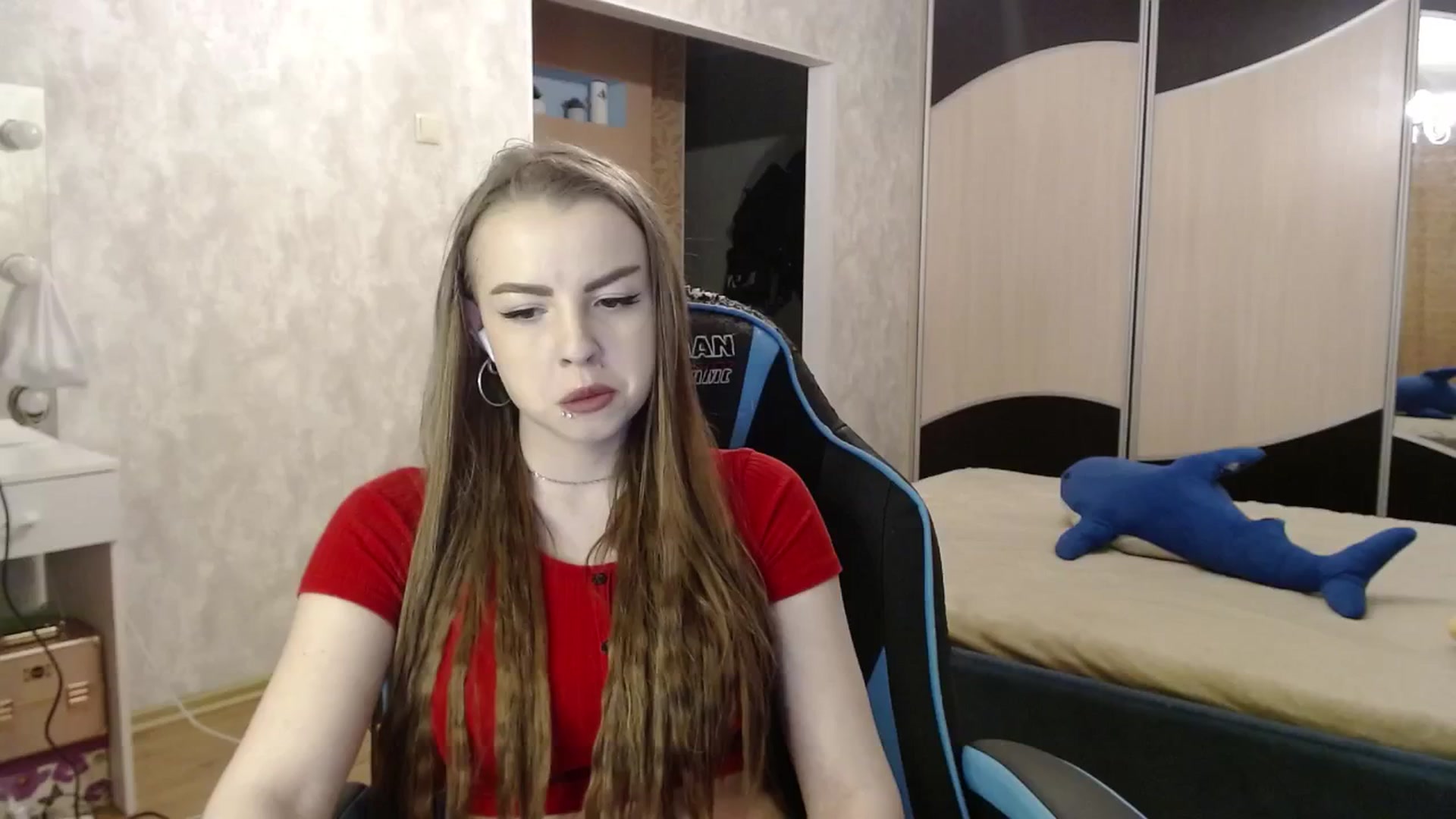 Gallery image thumbnail from Lio_noy's myfreecams stream on, 05/22/2024, 24:05 image 16 of 20