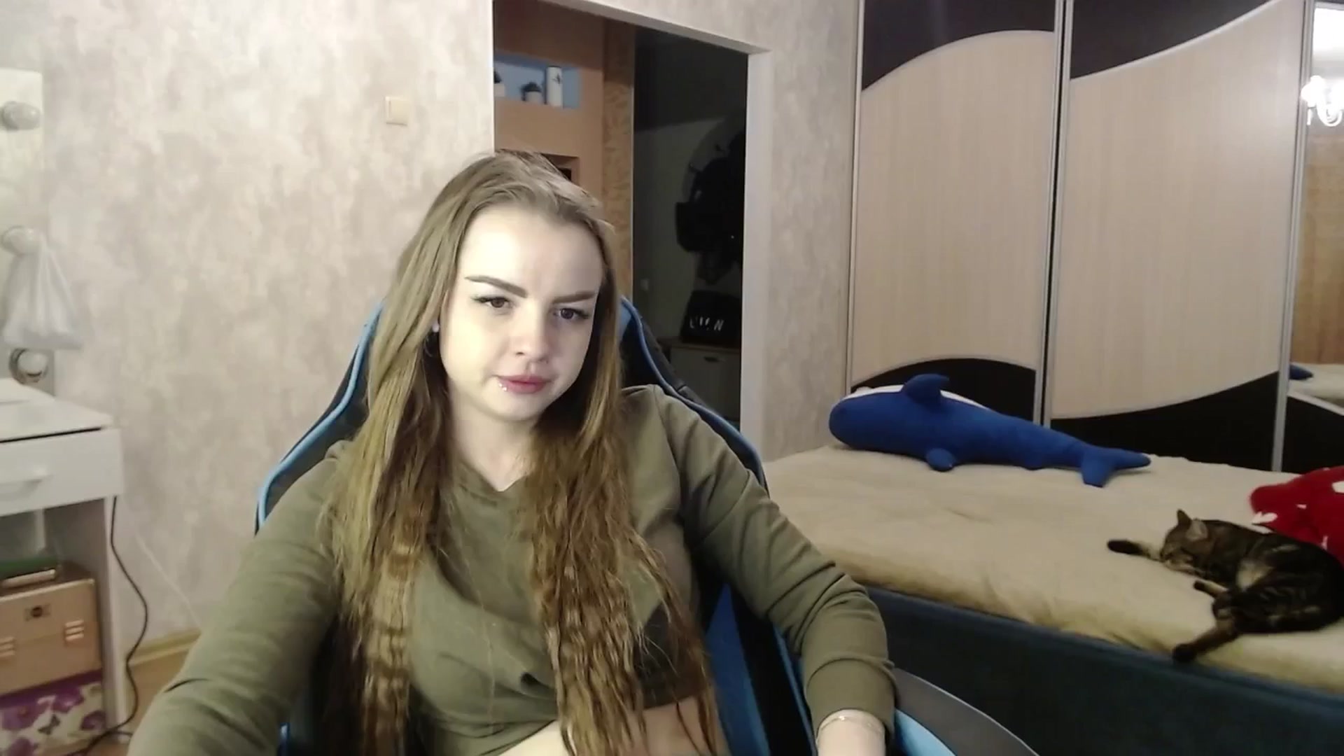 Gallery image thumbnail from Lio_noy's myfreecams stream on, 05/23/2024, 24:33 image 14 of 20