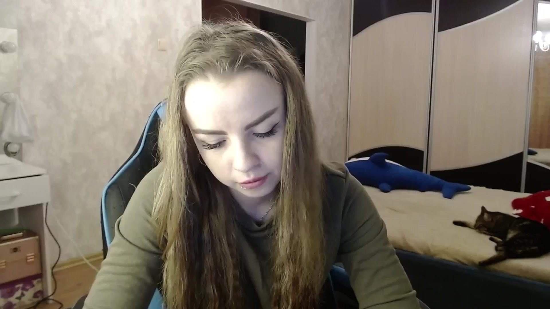 Gallery image thumbnail from Lio_noy's myfreecams stream on, 05/23/2024, 24:33 image 12 of 20