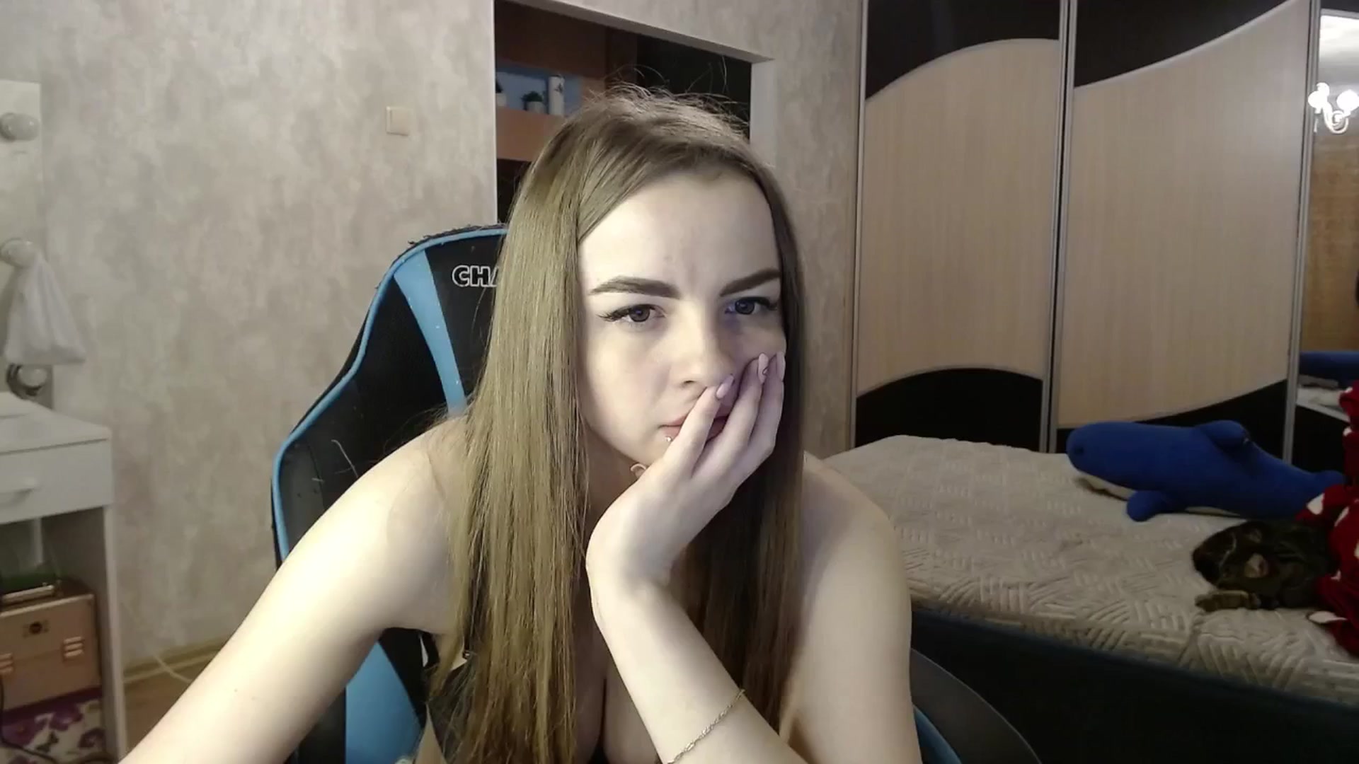 Gallery image thumbnail from Lio_noy's myfreecams stream on, 05/27/2024, 24:12 image 7 of 20