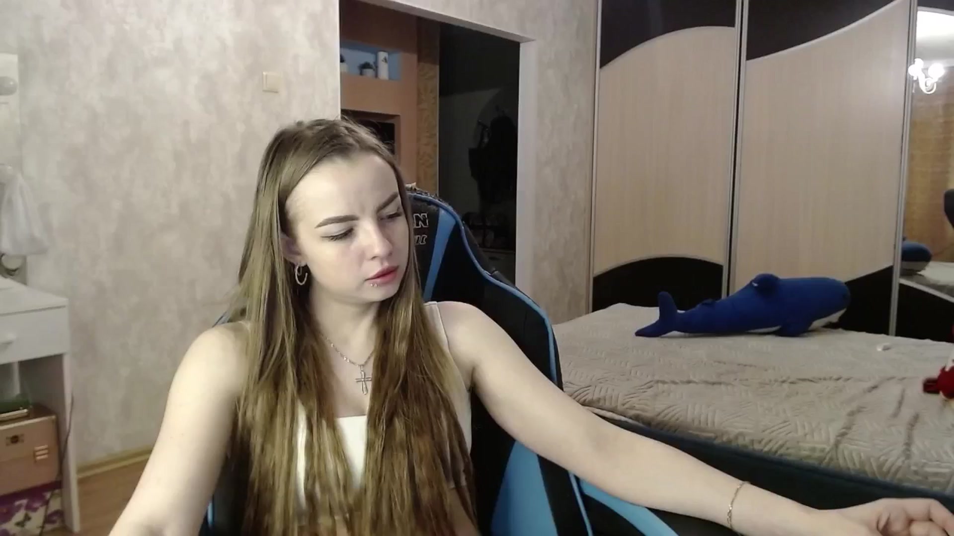 Gallery image thumbnail from Lio_noy's myfreecams stream on, 05/28/2024, 02:15 image 7 of 20