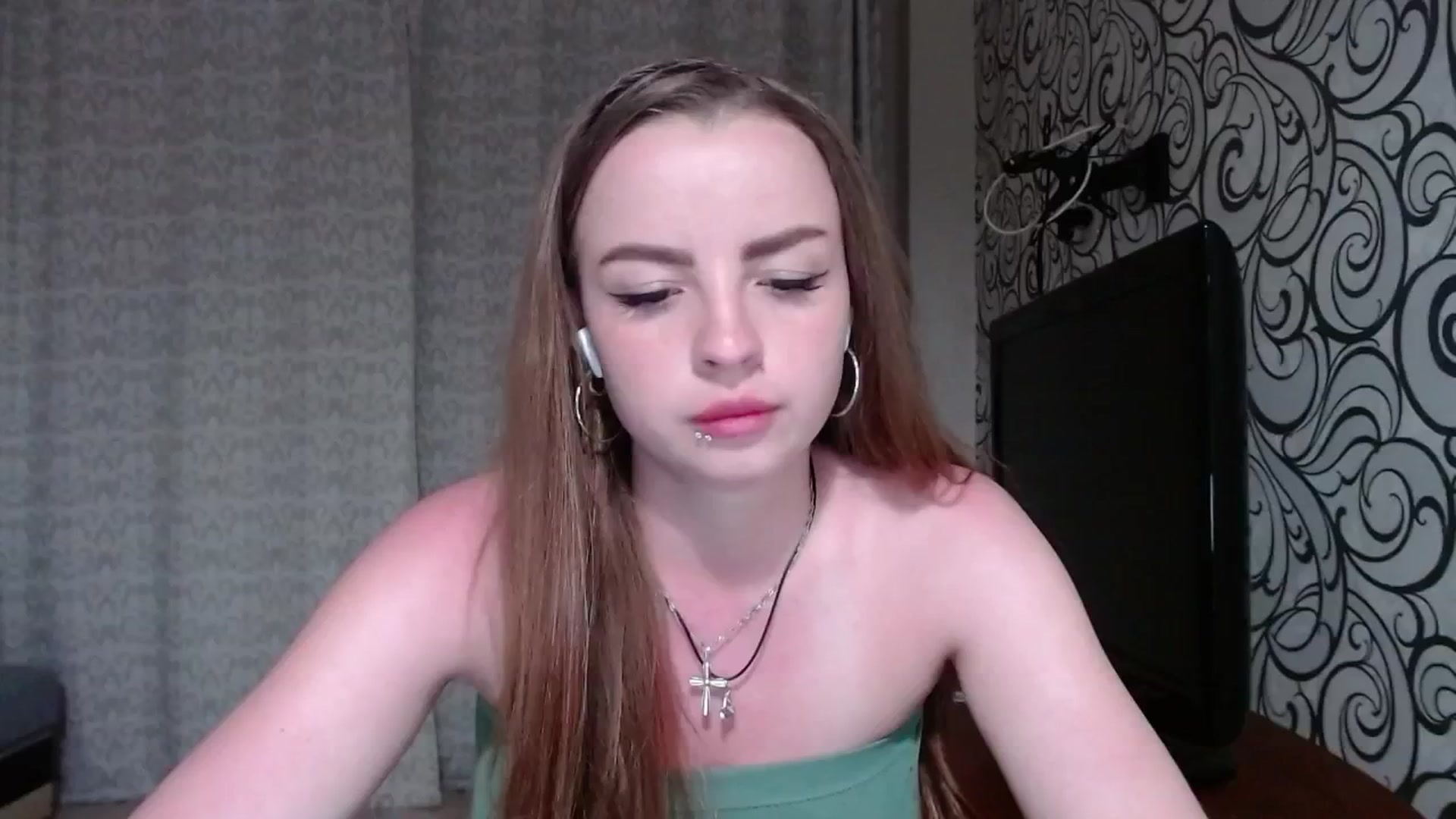 Gallery image thumbnail from Lio_noy's myfreecams stream on, 06/02/2024, 23:11 image 16 of 20